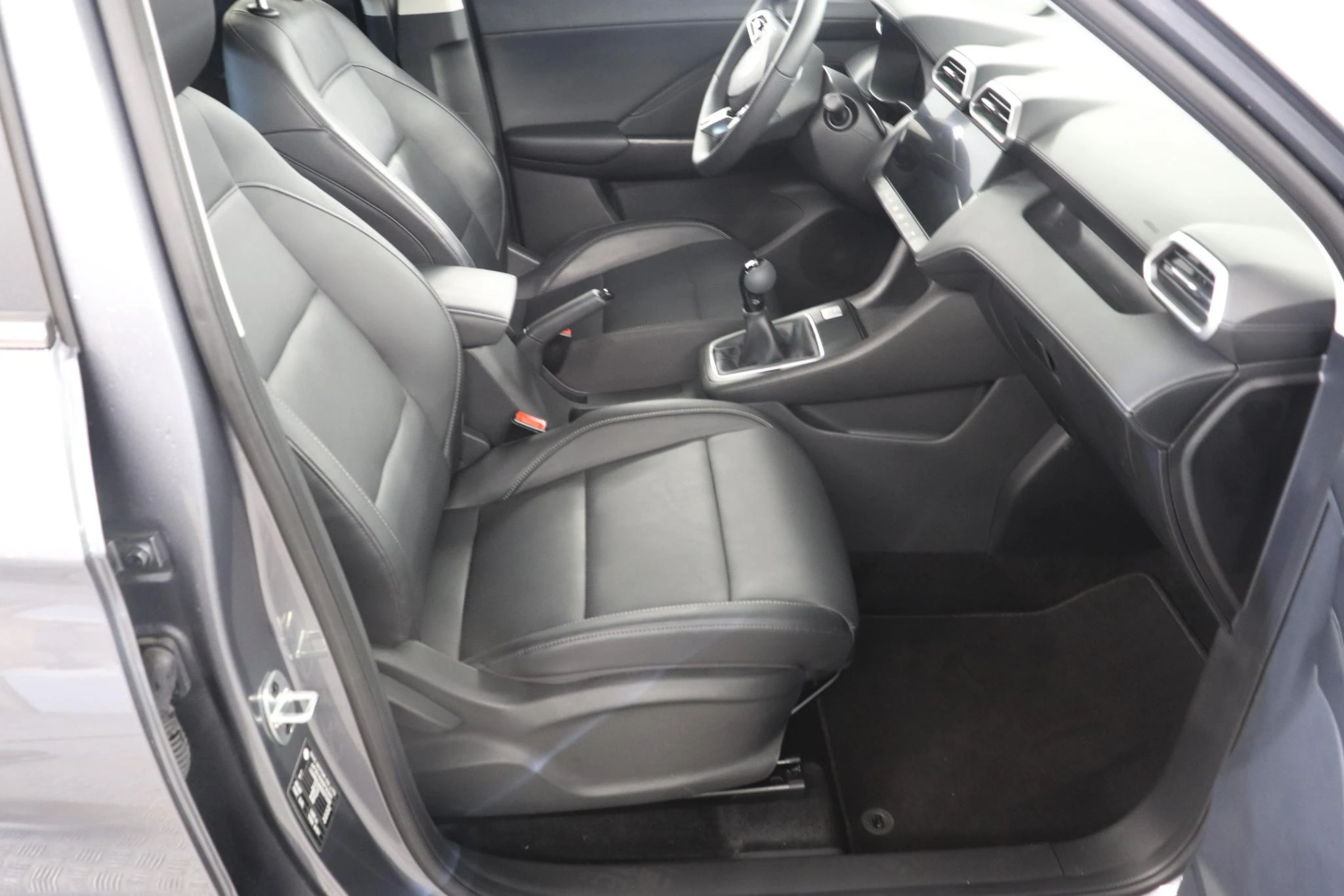 MG-ZS-image-16