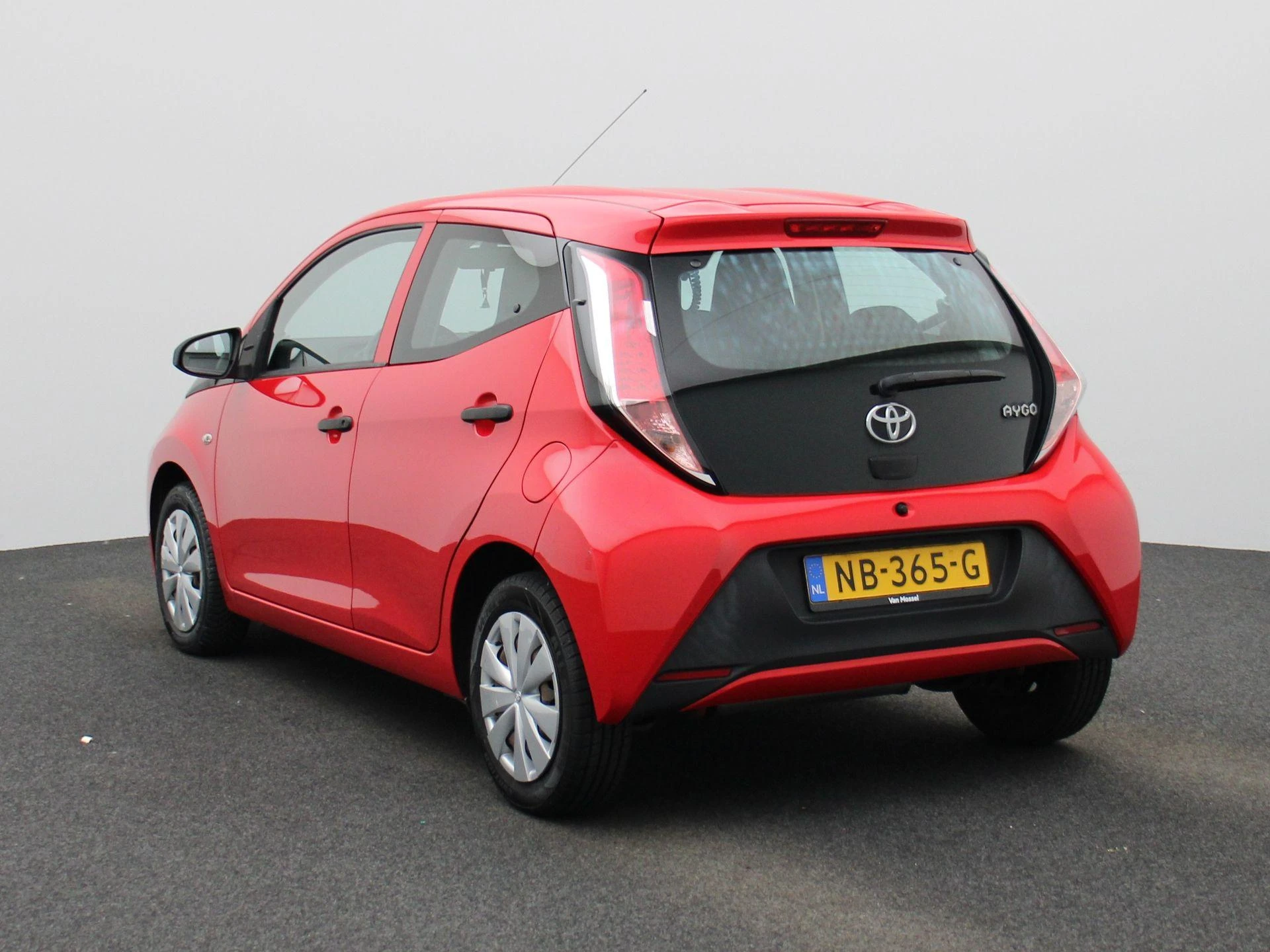 Toyota-Aygo-image-1