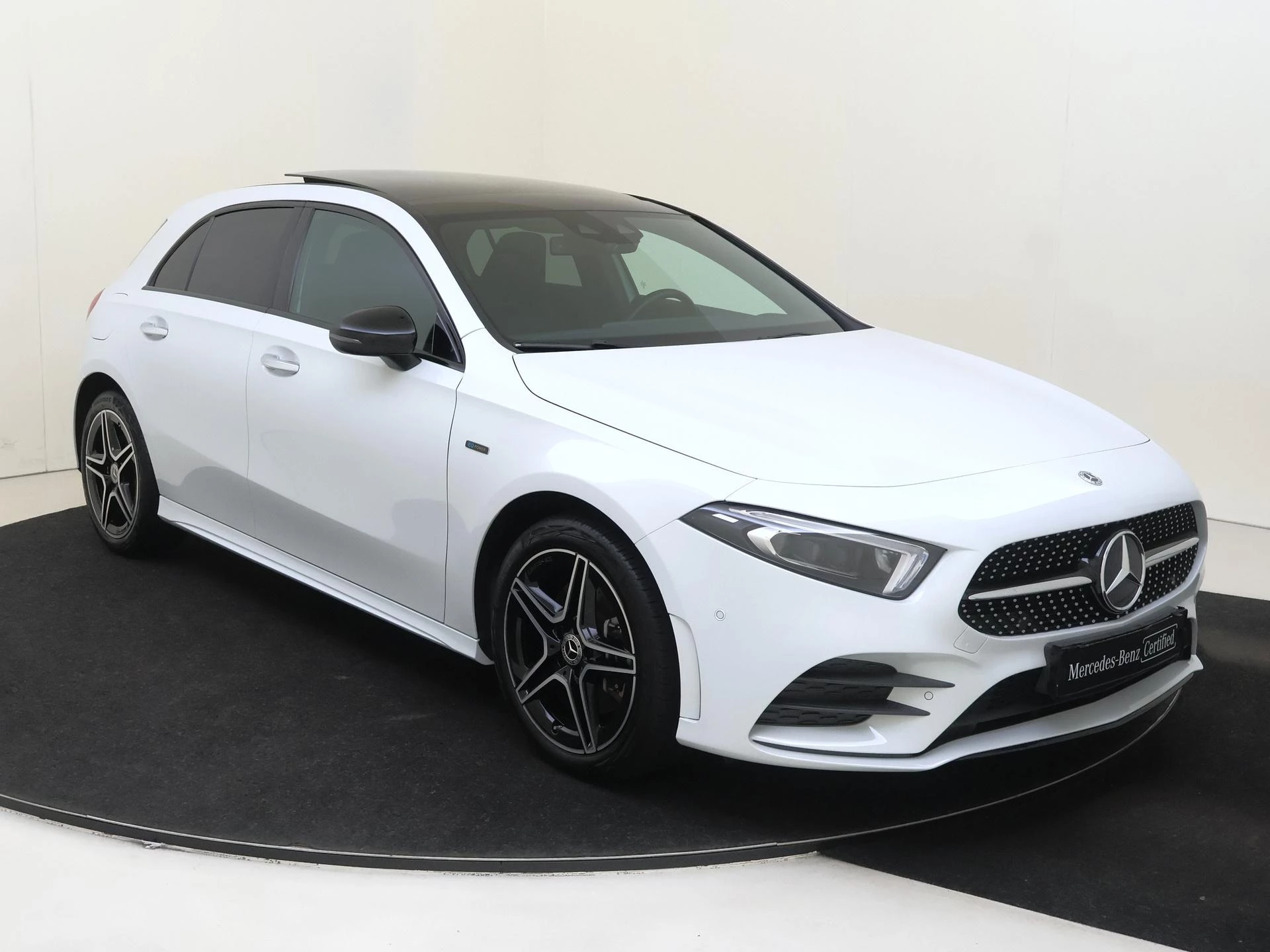 Mercedes-Benz A-Klasse 250 e Business Solution AMG Limited