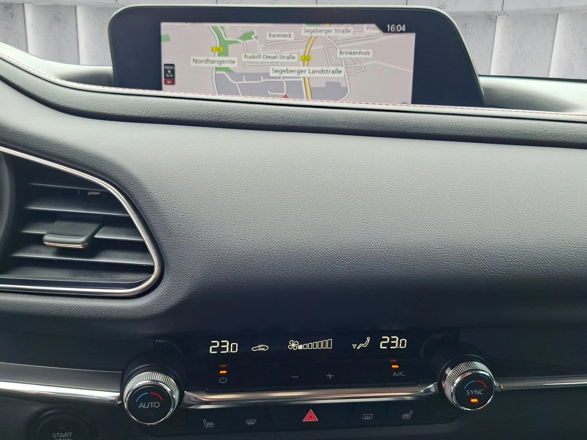 Mazda CX-30 Homura 2.0 e-SKYA.X. MHEV Aut. | LED | ACC | RFK | SHZ | LMF | Navi