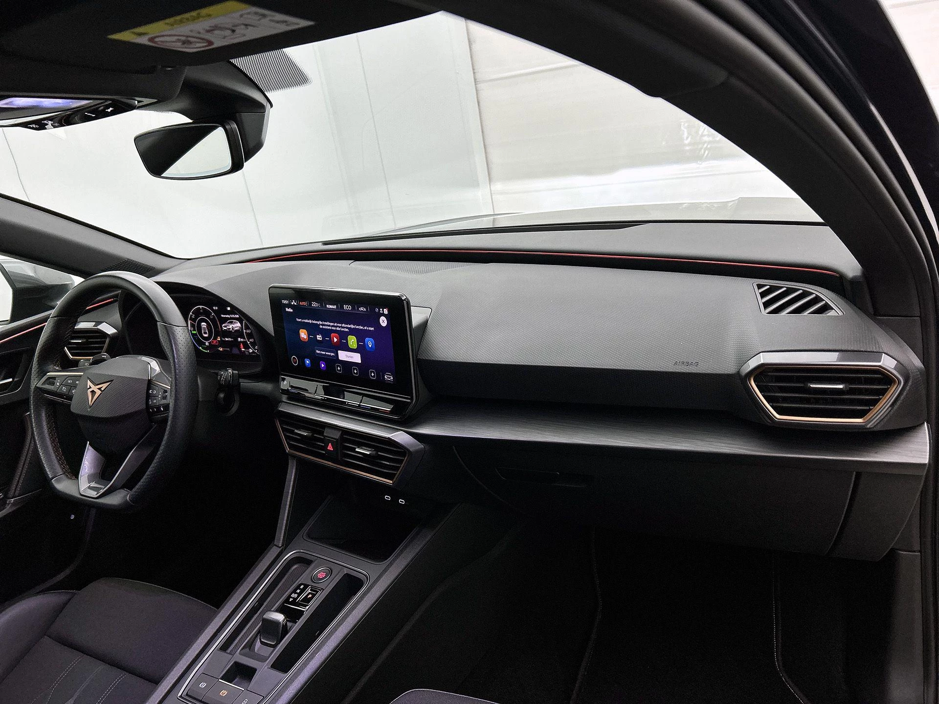 CUPRA-Leon-image-20