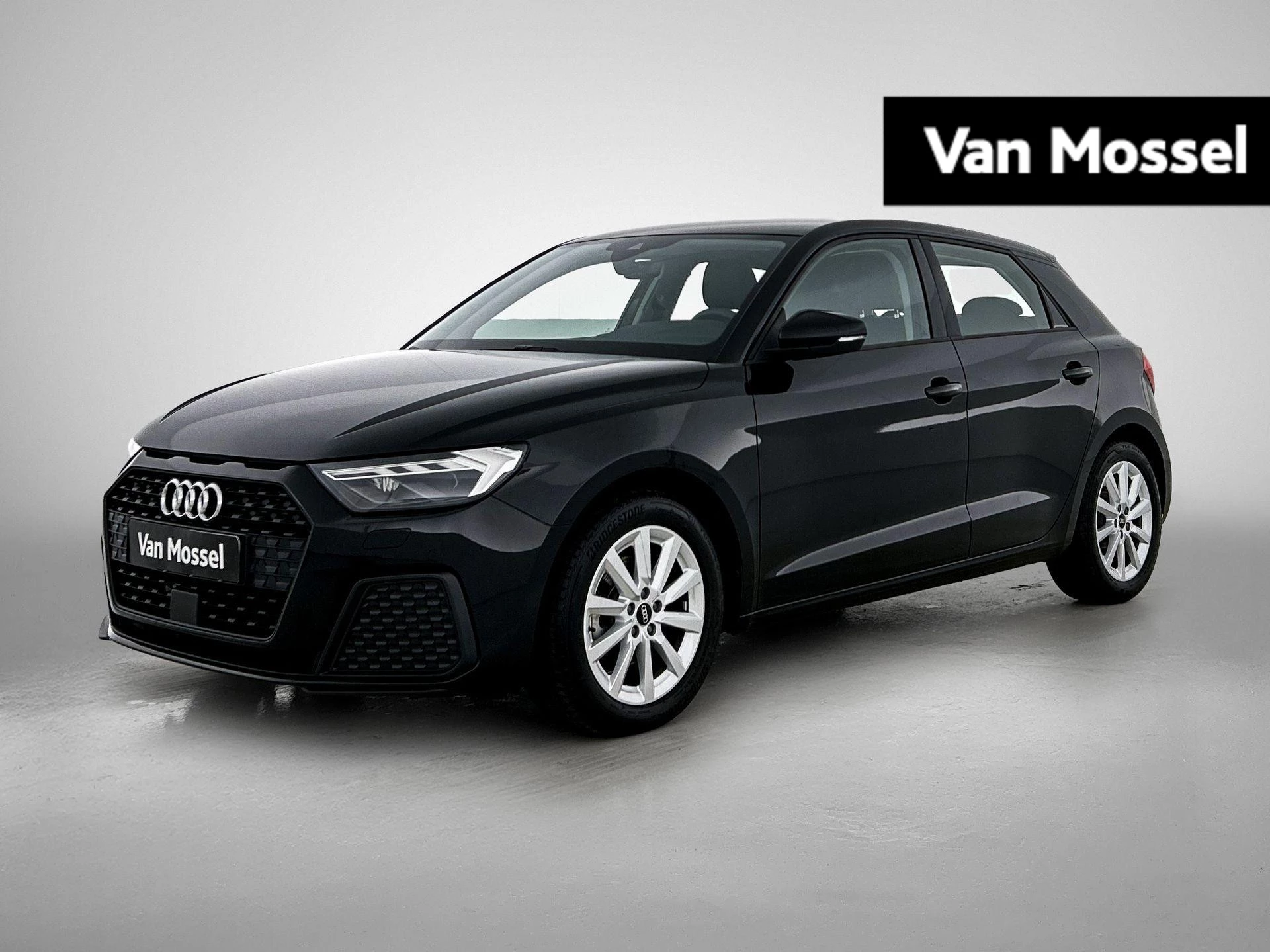 Audi-A1 Sportback-image-0
