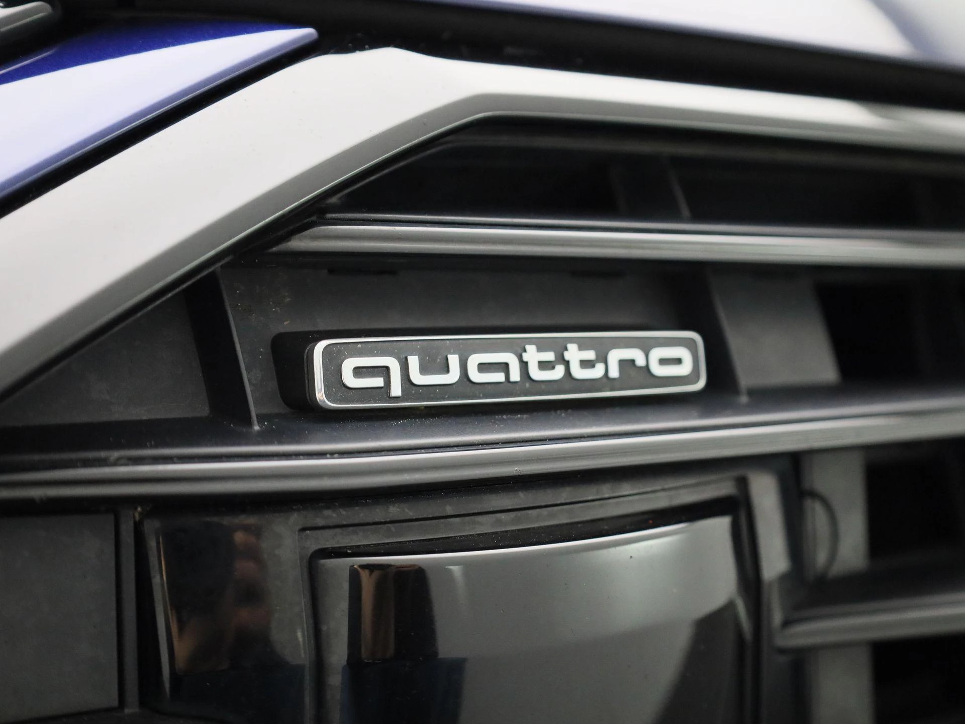 Audi A6 Avant Competition 55 TFSI e S tronic Quattro