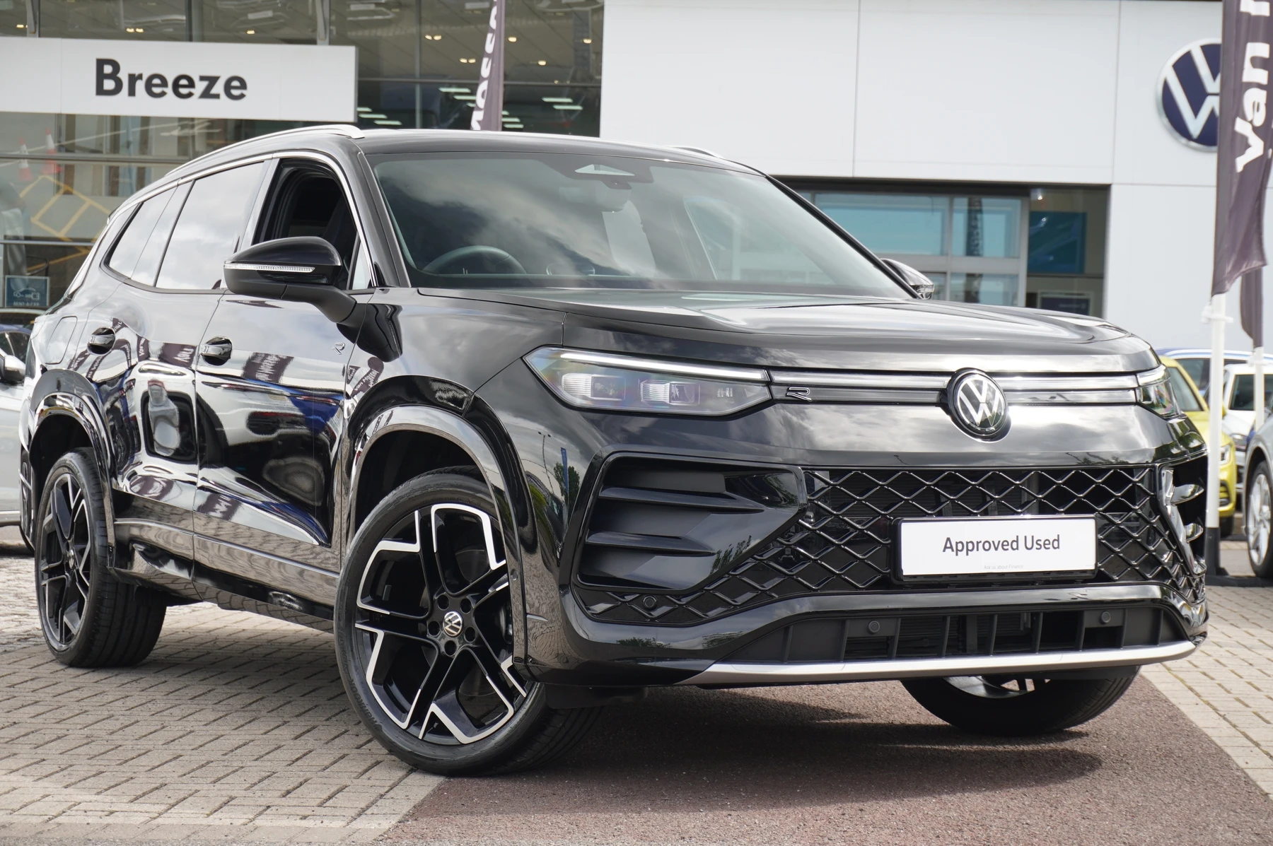 Volkswagen-Tayron-image-0