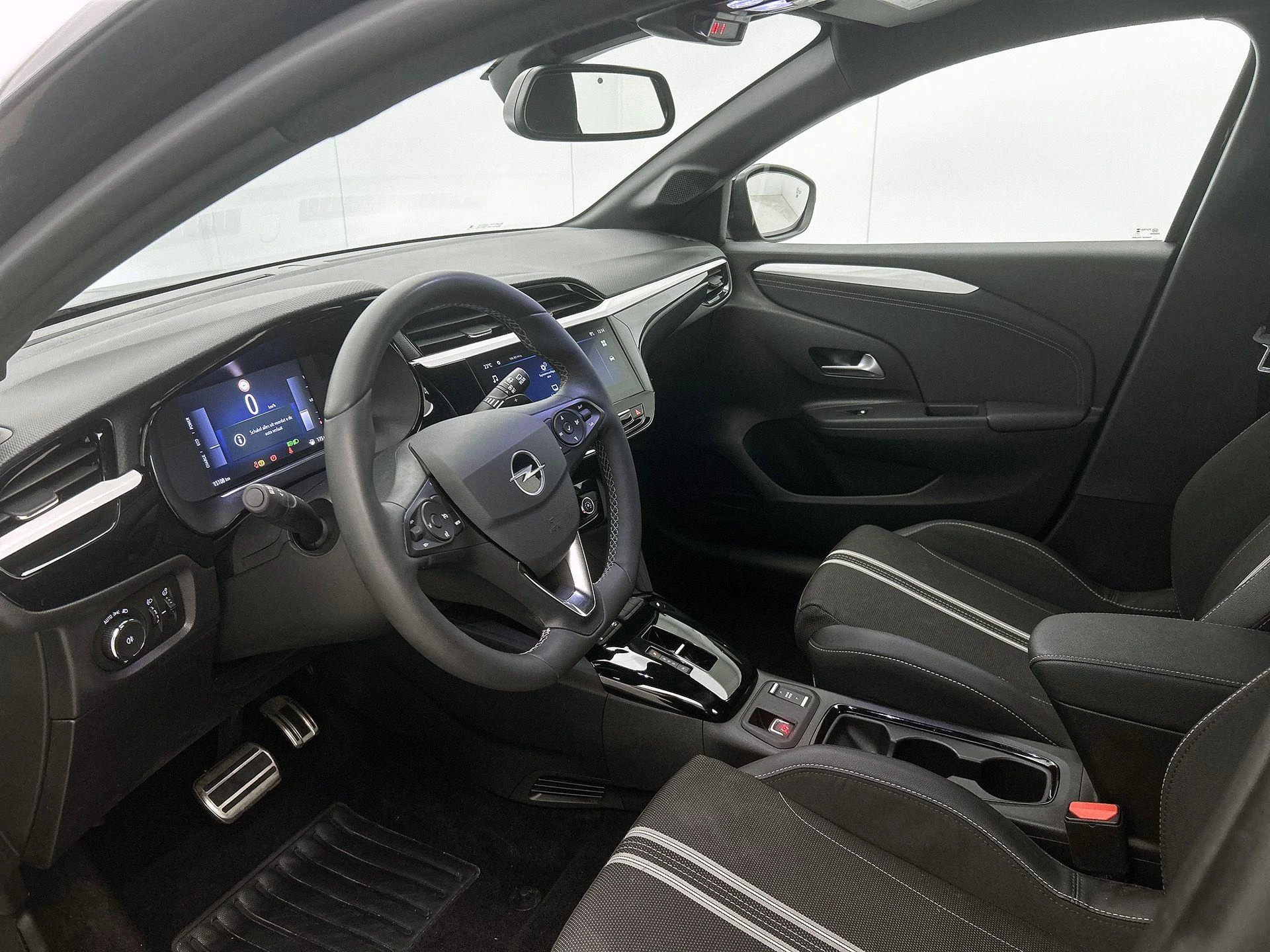 Opel-Corsa-image-20