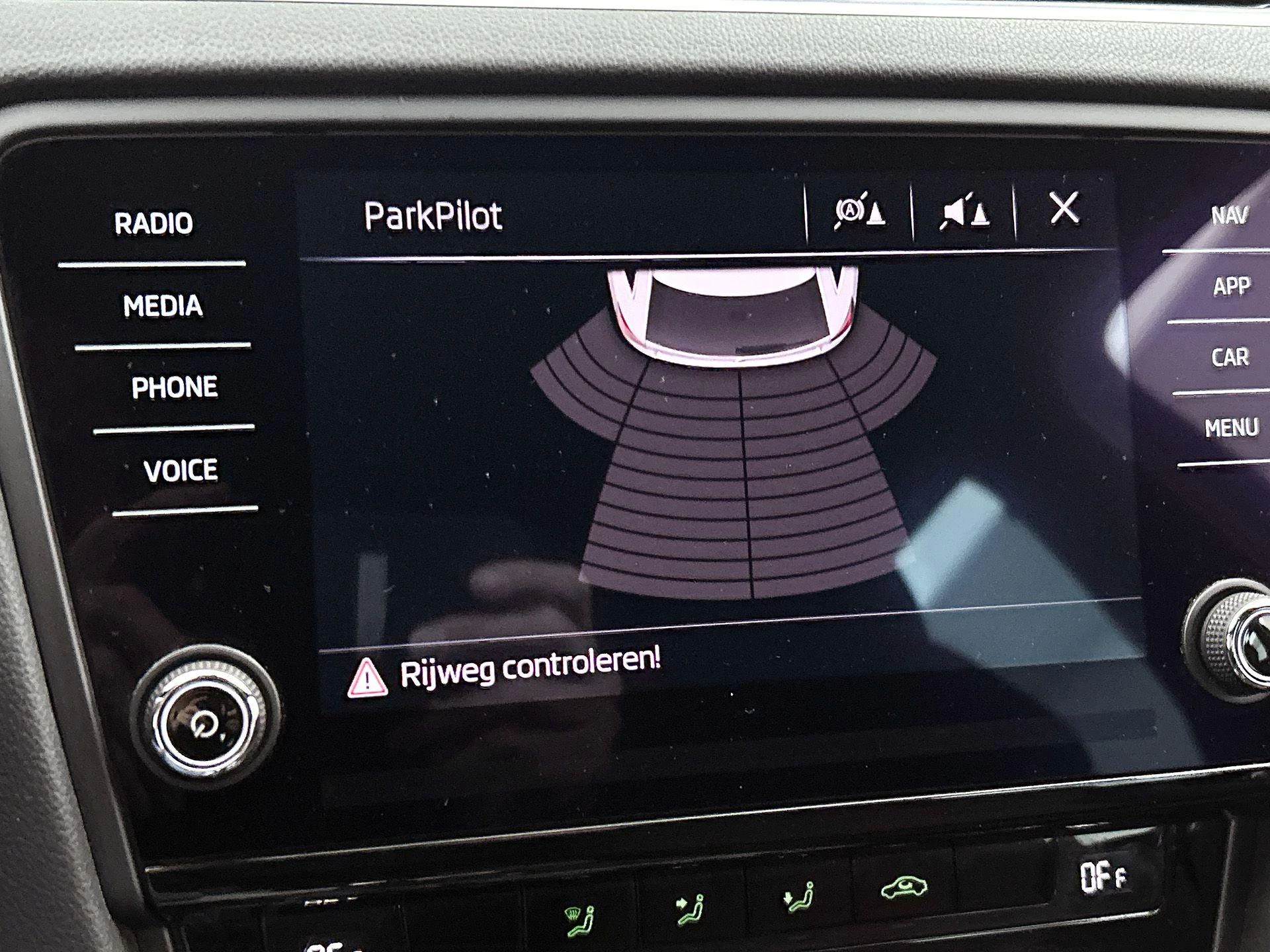Škoda Octavia Combi 1.0 TSI Greentech Sport Business
