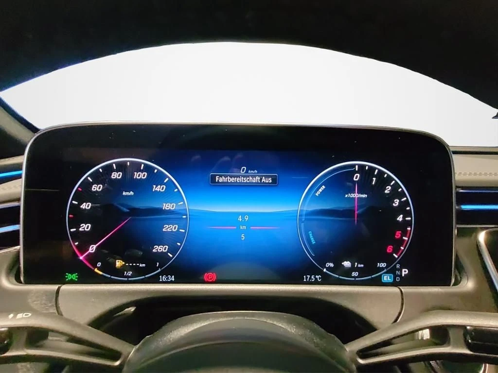 Mercedes-Benz-E-Klasse 300 de-image-15
