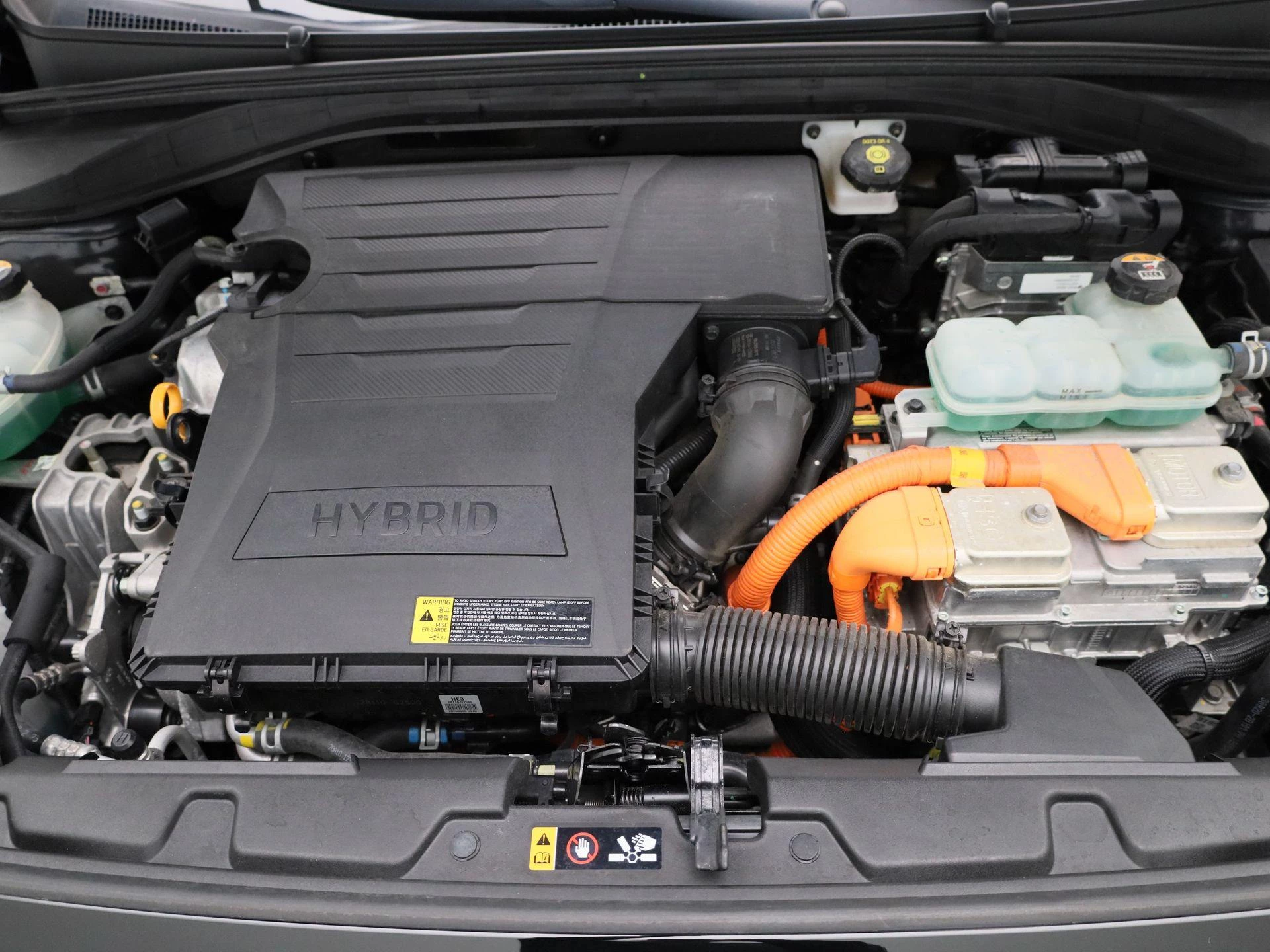 Hyundai-IONIQ-image-32
