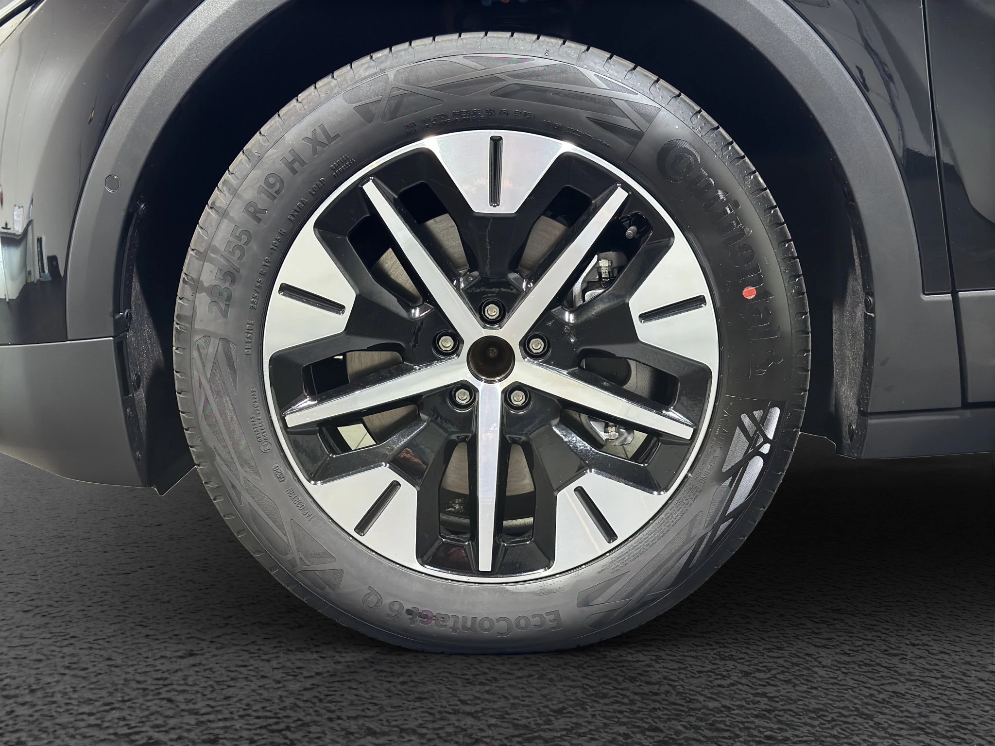 Ford Explorer Select Extended Range 79kWh RWD Sports Utility Vehicle. 210 kW. MJ 2026.75