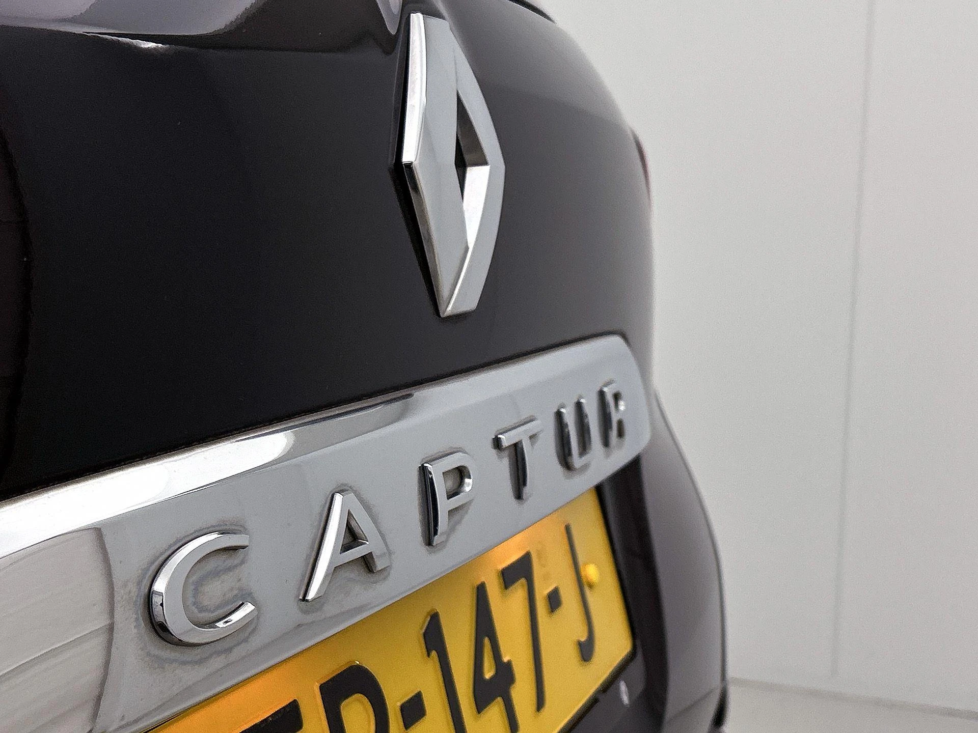Renault-Captur-image-16