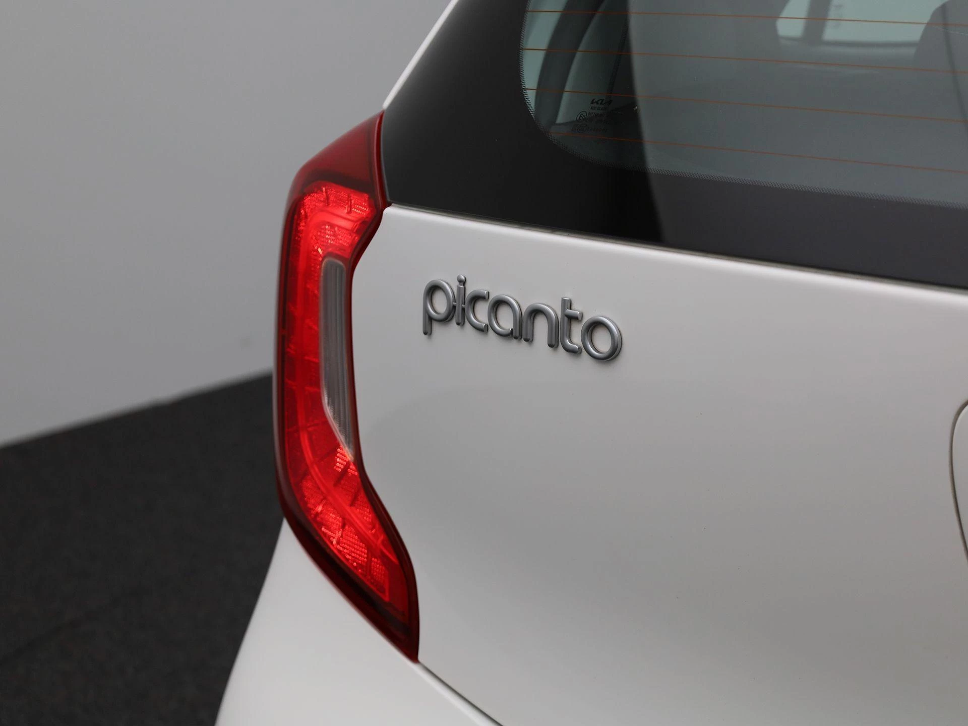 Kia-Picanto-image-33