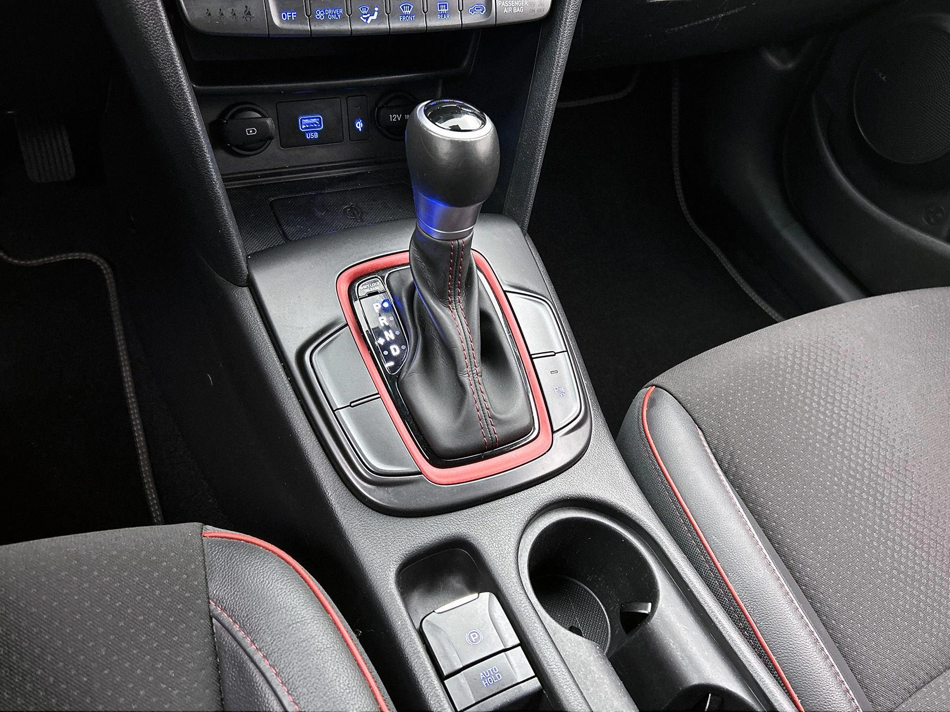 Hyundai-Kona-image-9