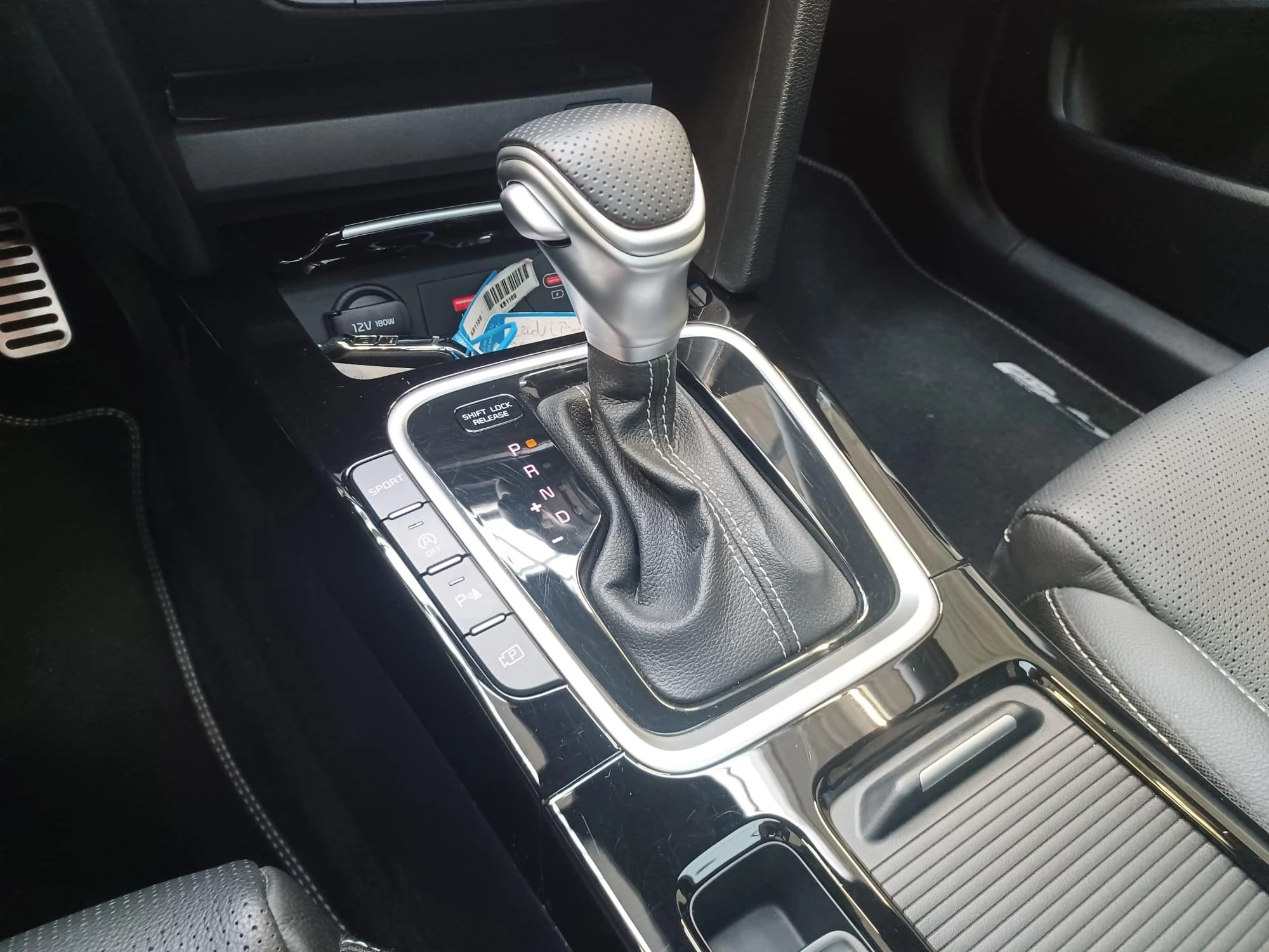 Kia ProCeed GT Line 1.5 T-GDI 160 DCT + Lounge Pack + Sunroof