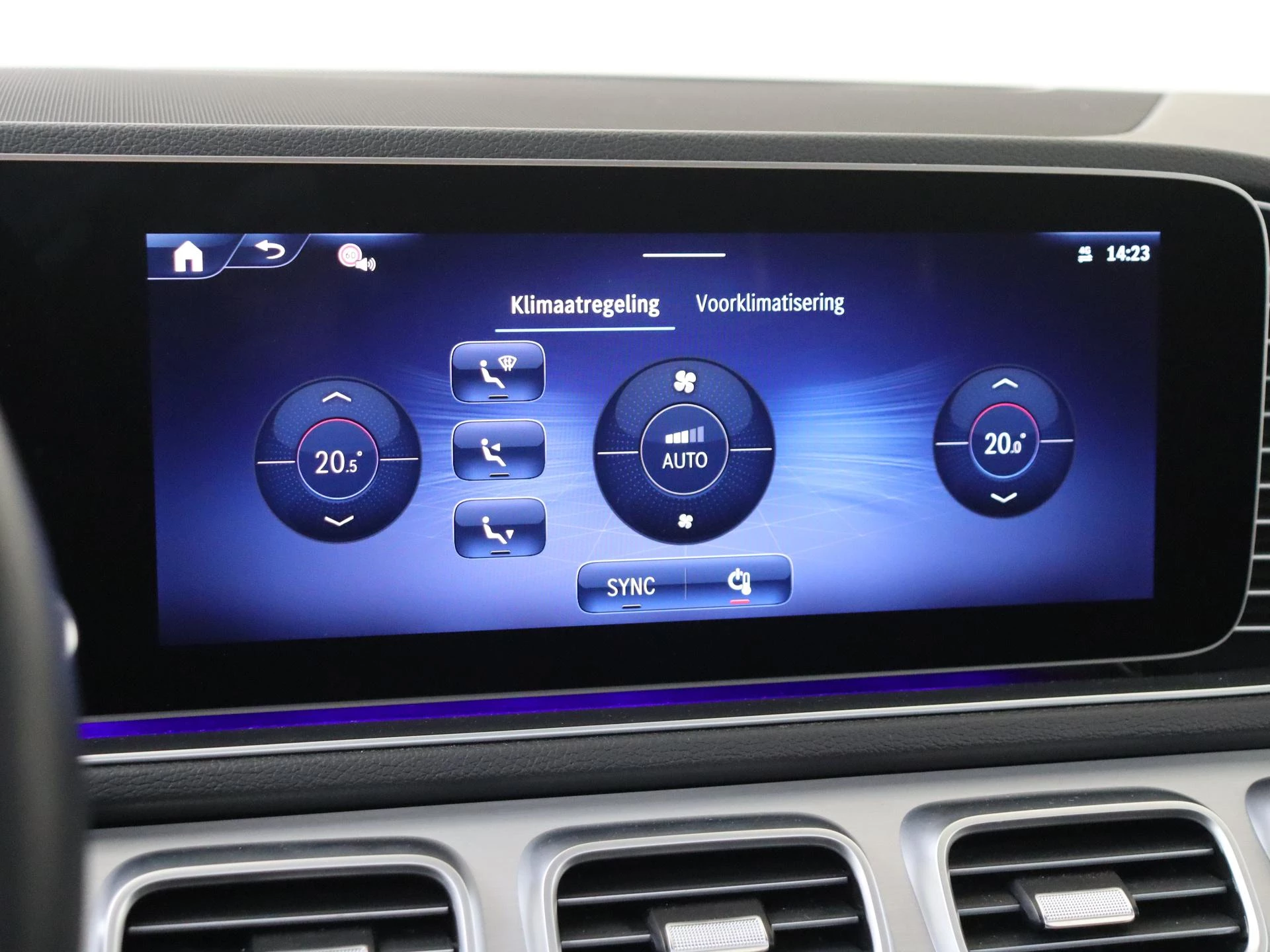 Mercedes-Benz-GLE-image-20