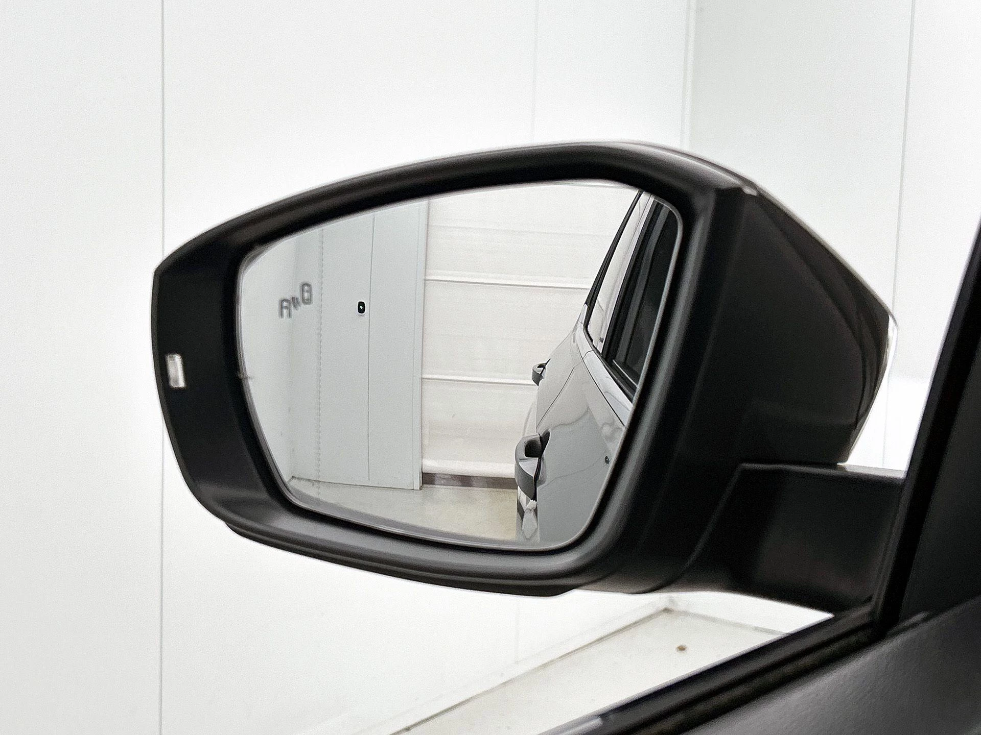 Volkswagen-T-Cross-image-22