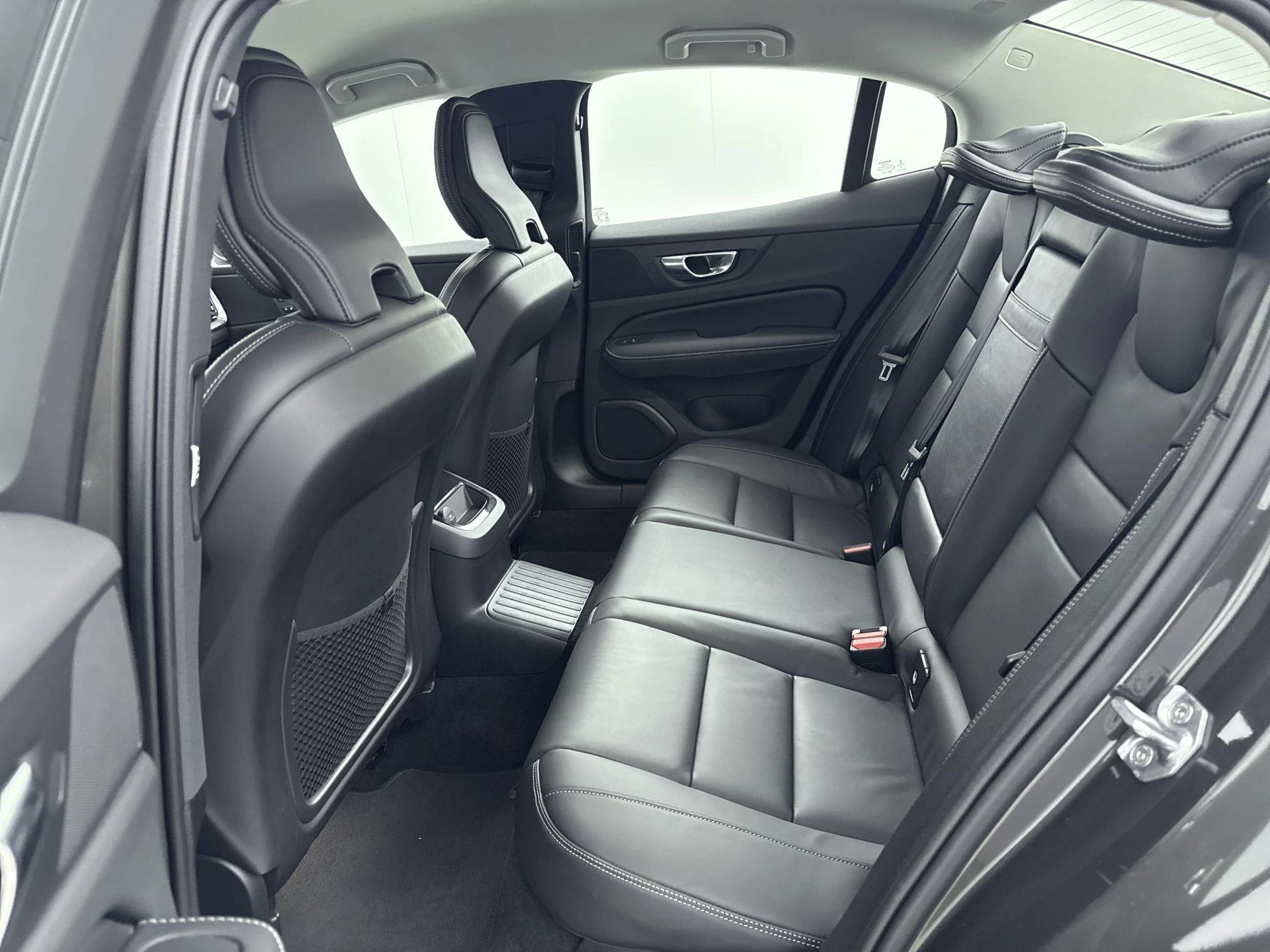 Volvo-S60-image-27