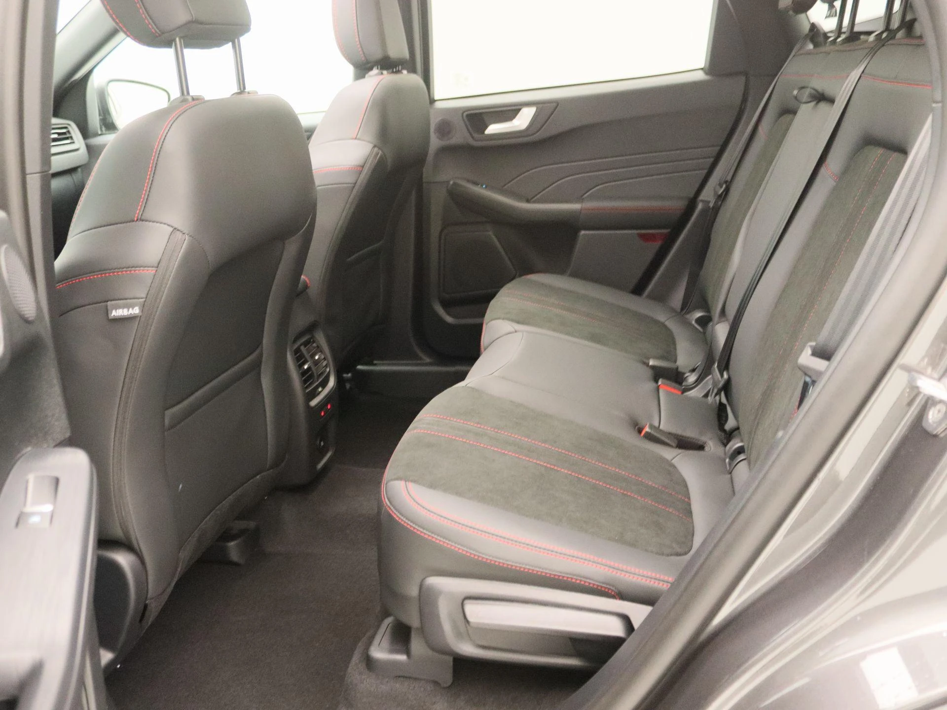 Ford-Kuga-image-13