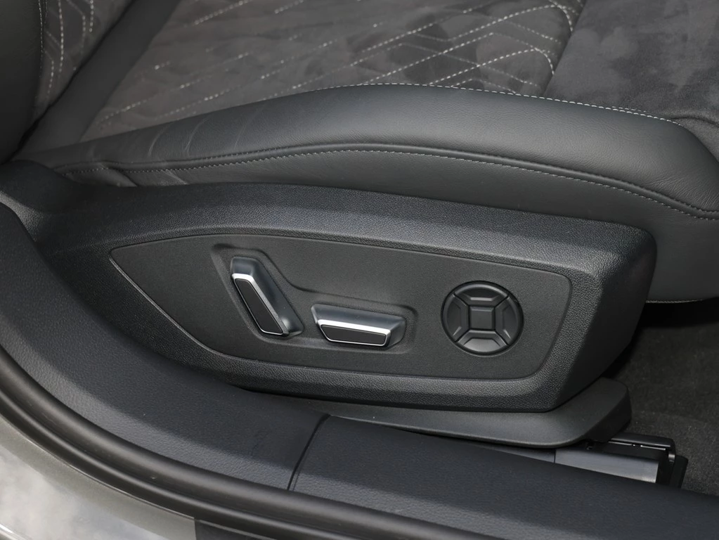 Audi-S6-image-9