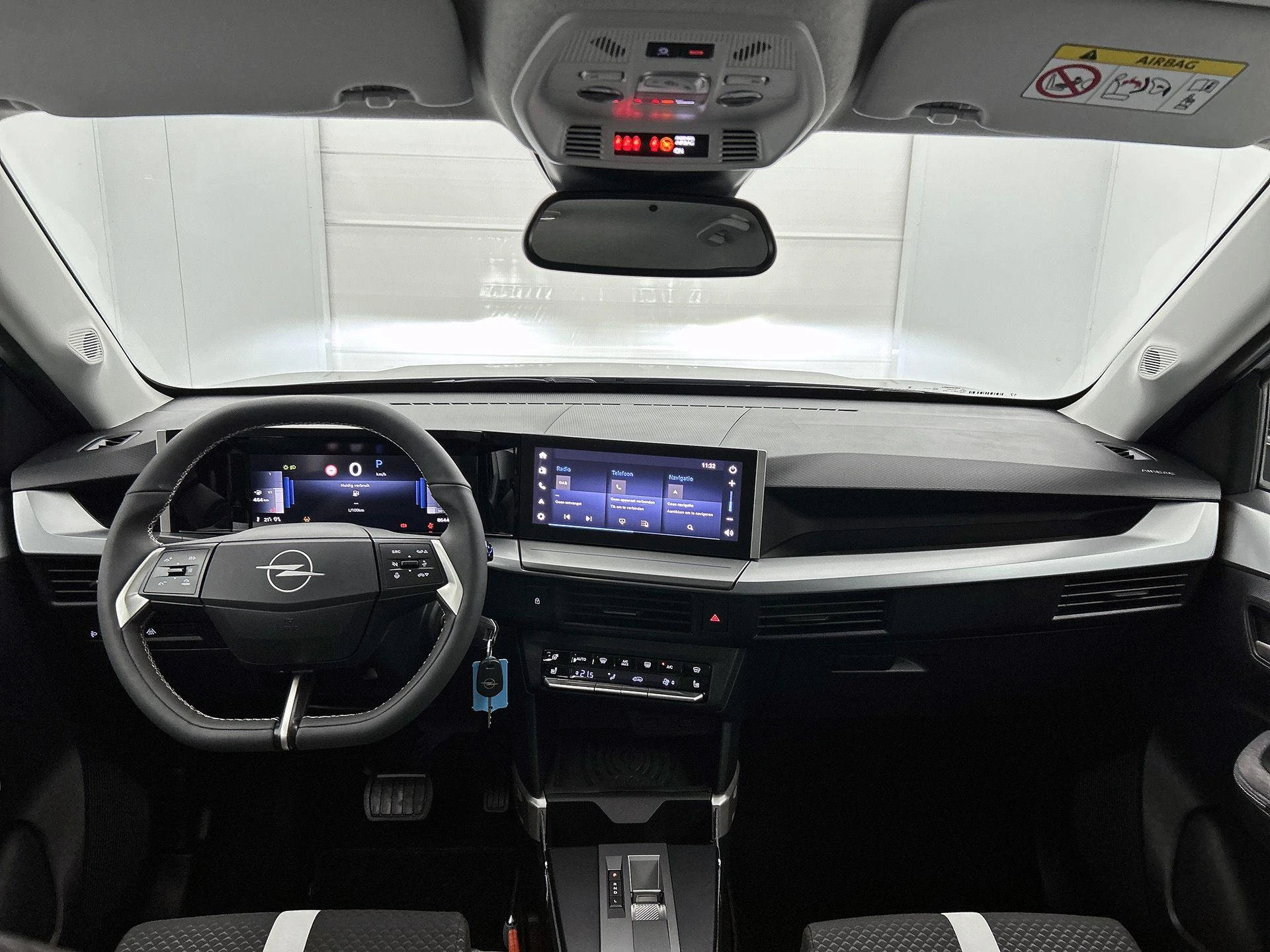 Opel-Frontera-image-18