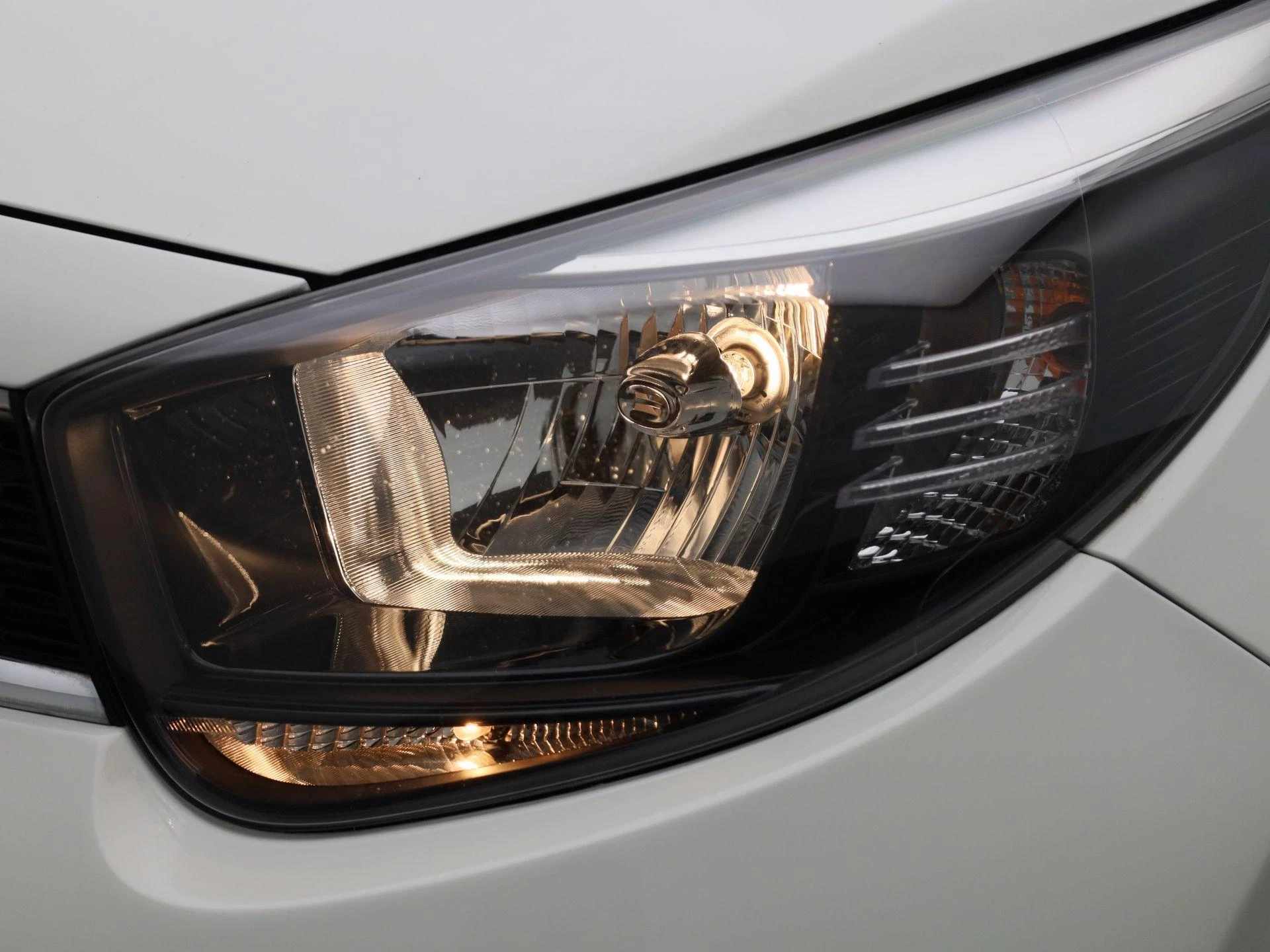 Kia-Picanto-image-12