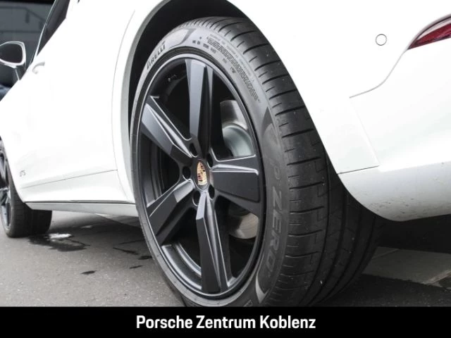 Porsche Cayenne GTS gts
