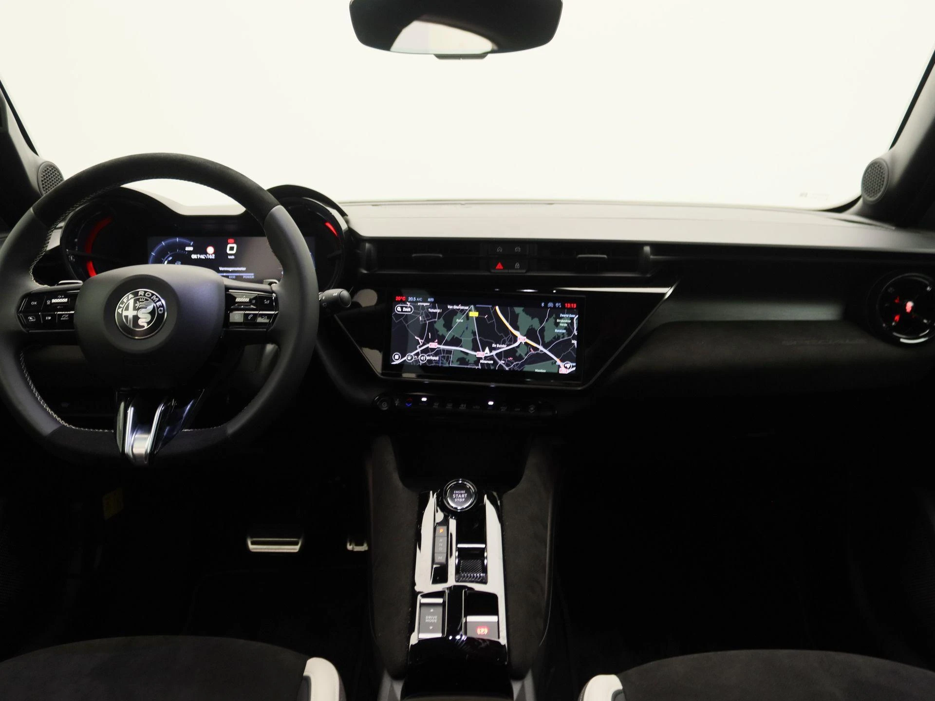 Alfa Romeo-Junior-image-6