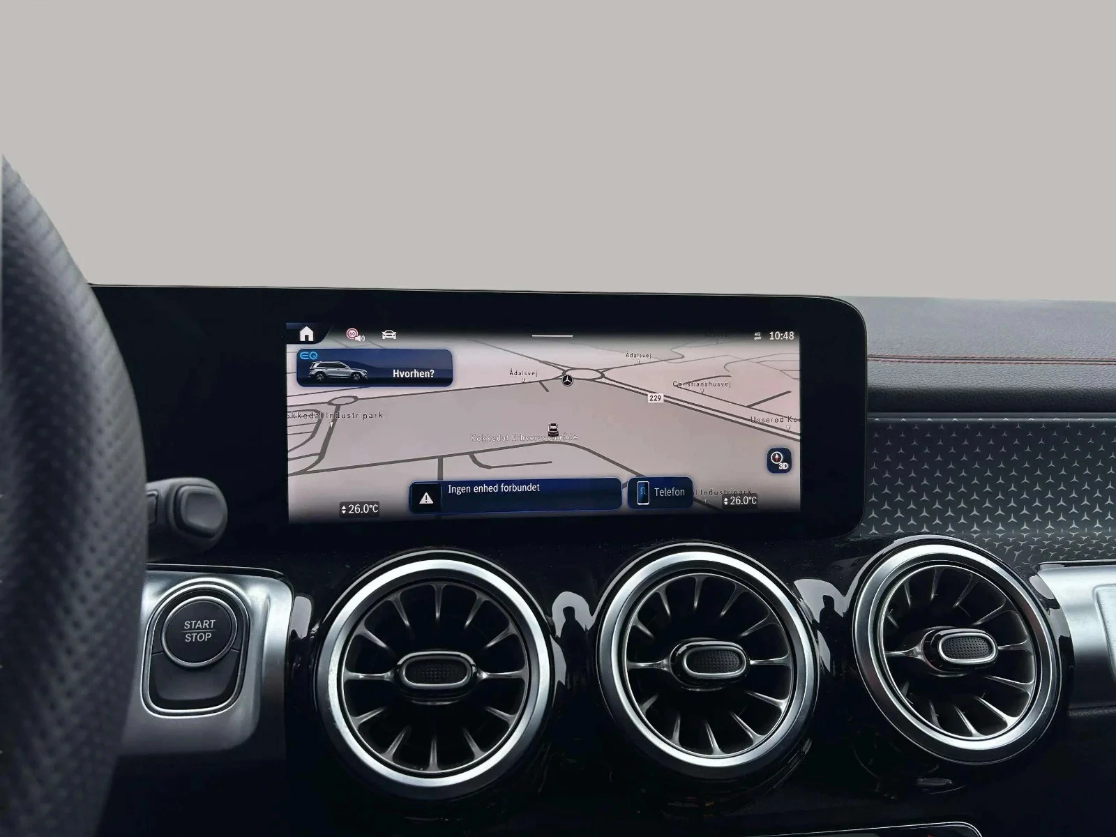 Mercedes-Benz-EQB-image-16