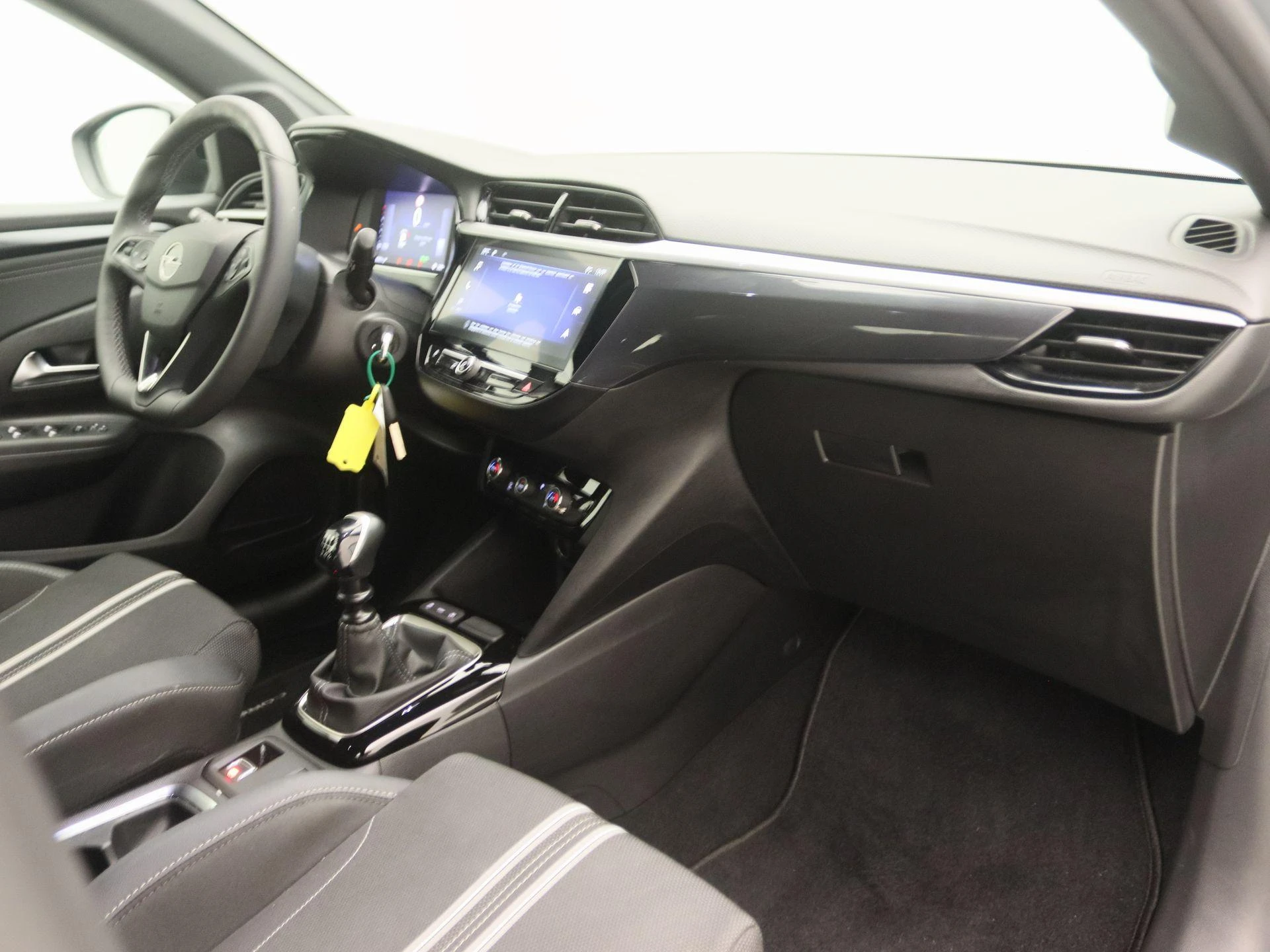 Opel-Corsa-image-21