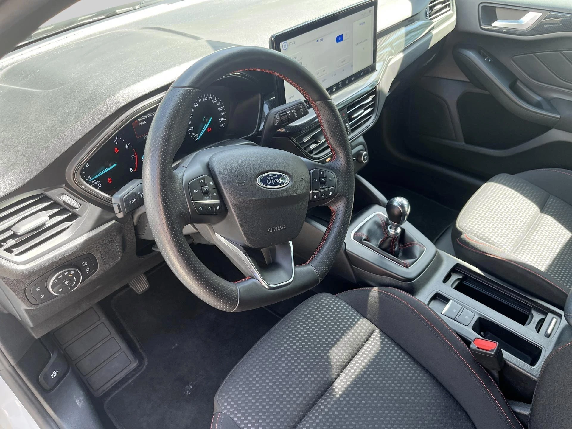 Ford-Focus-image-8