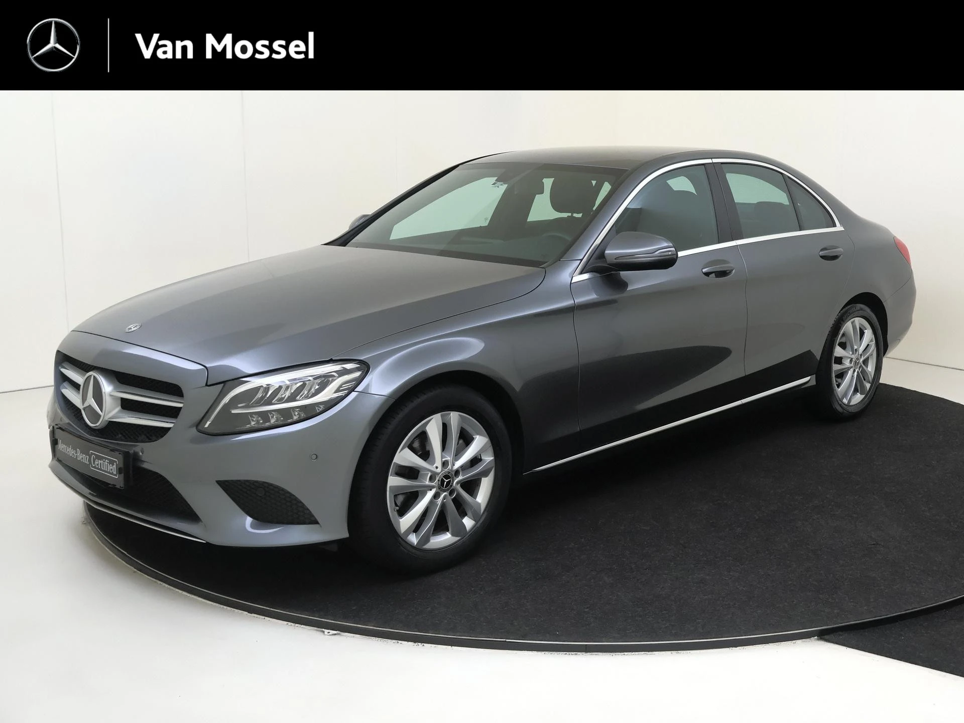 Mercedes-Benz-C-Klasse-image-0
