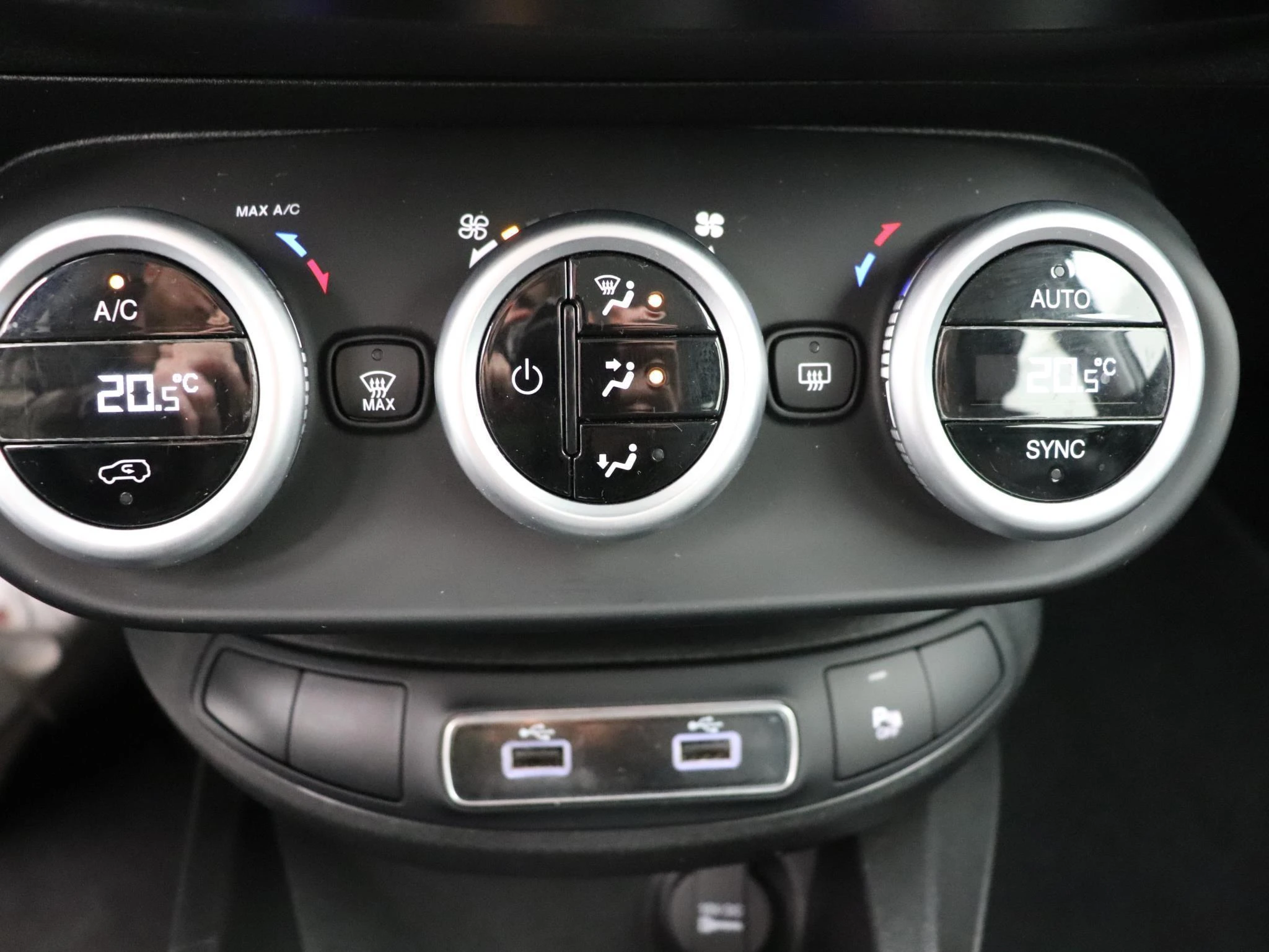 Fiat-500X-image-16