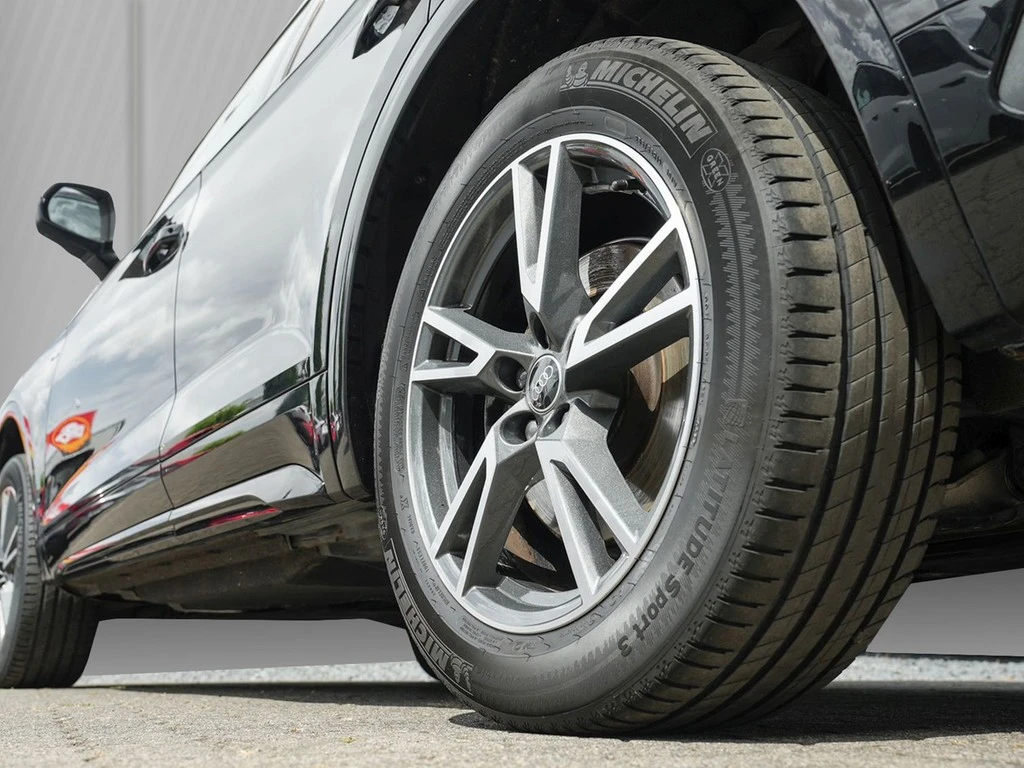 Audi-Q5-image-4