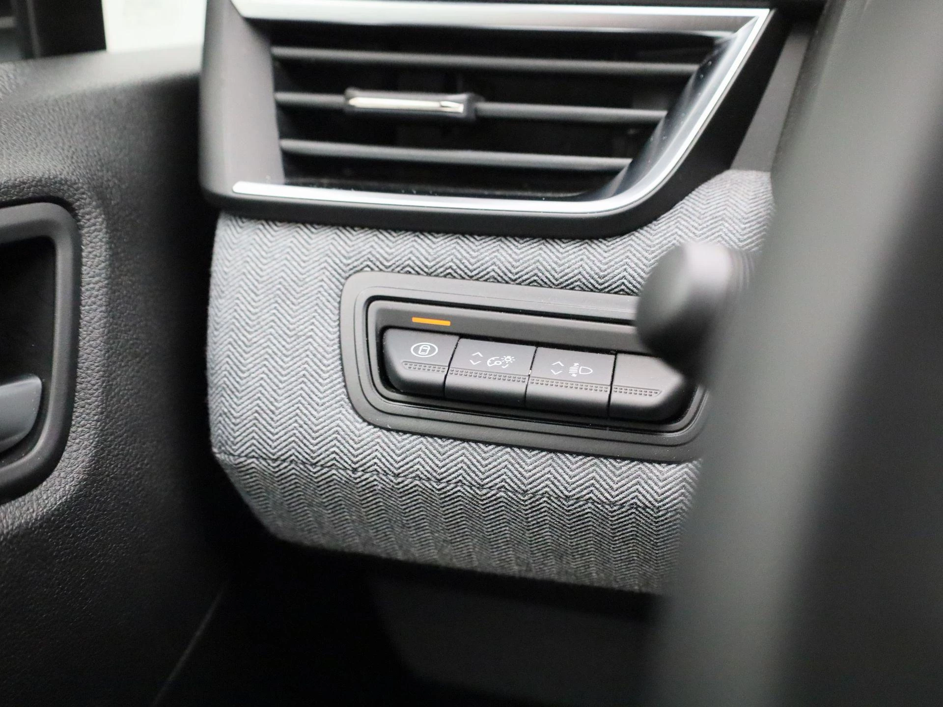 Renault-Clio-image-24