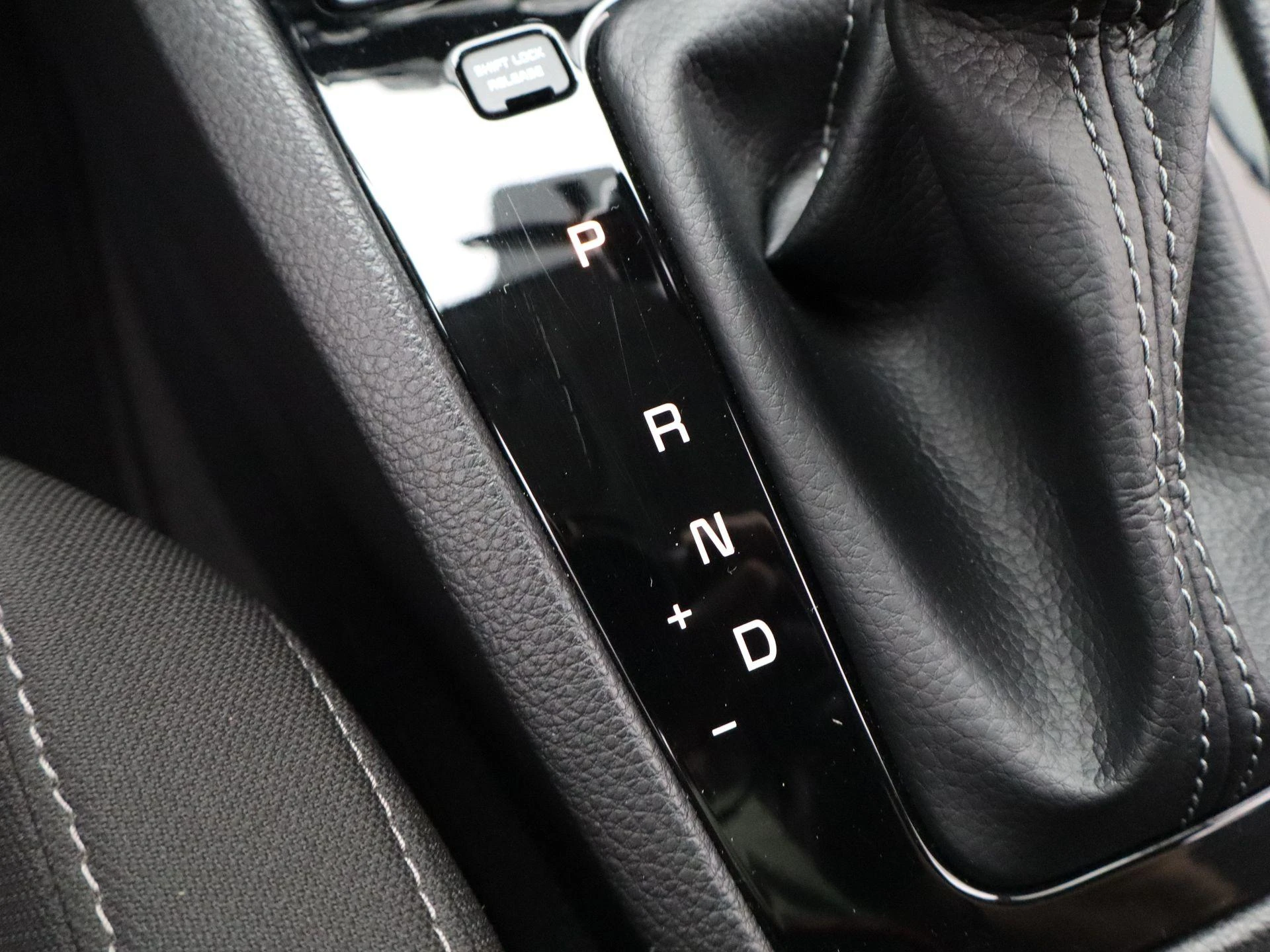 Kia-Stonic-image-21