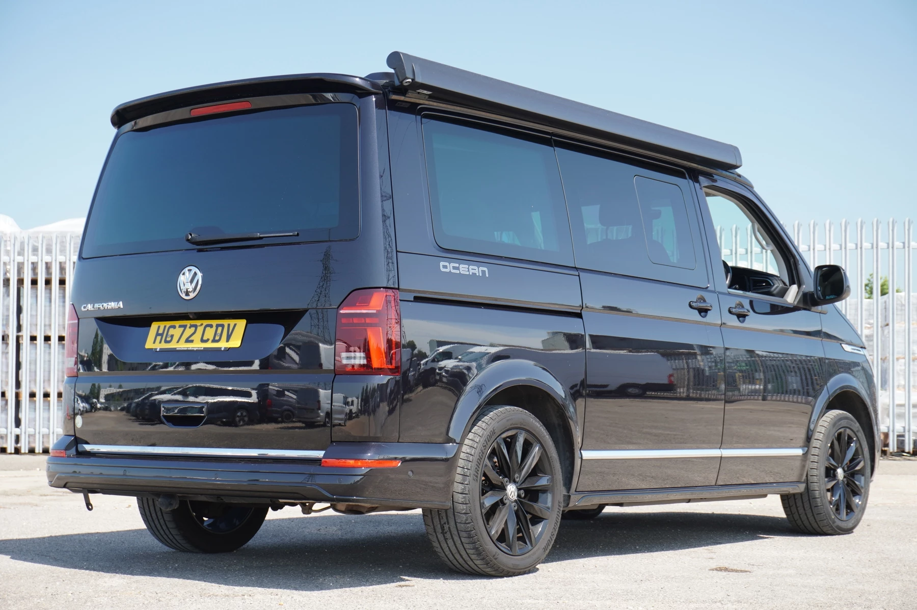 Volkswagen-California-image-21