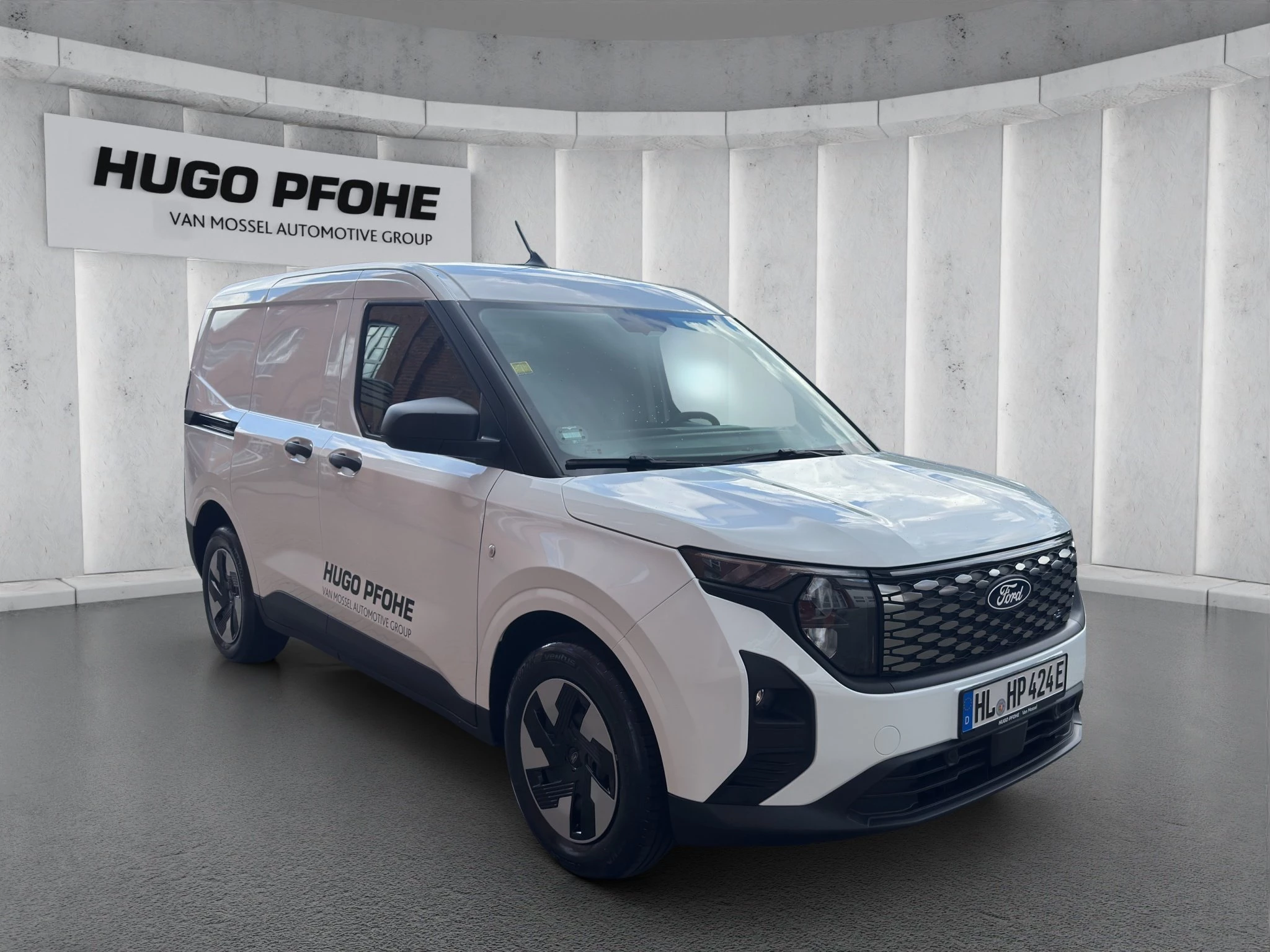 Ford Transit Courier Trend Elektro 100 kW RFK SHZ PDC