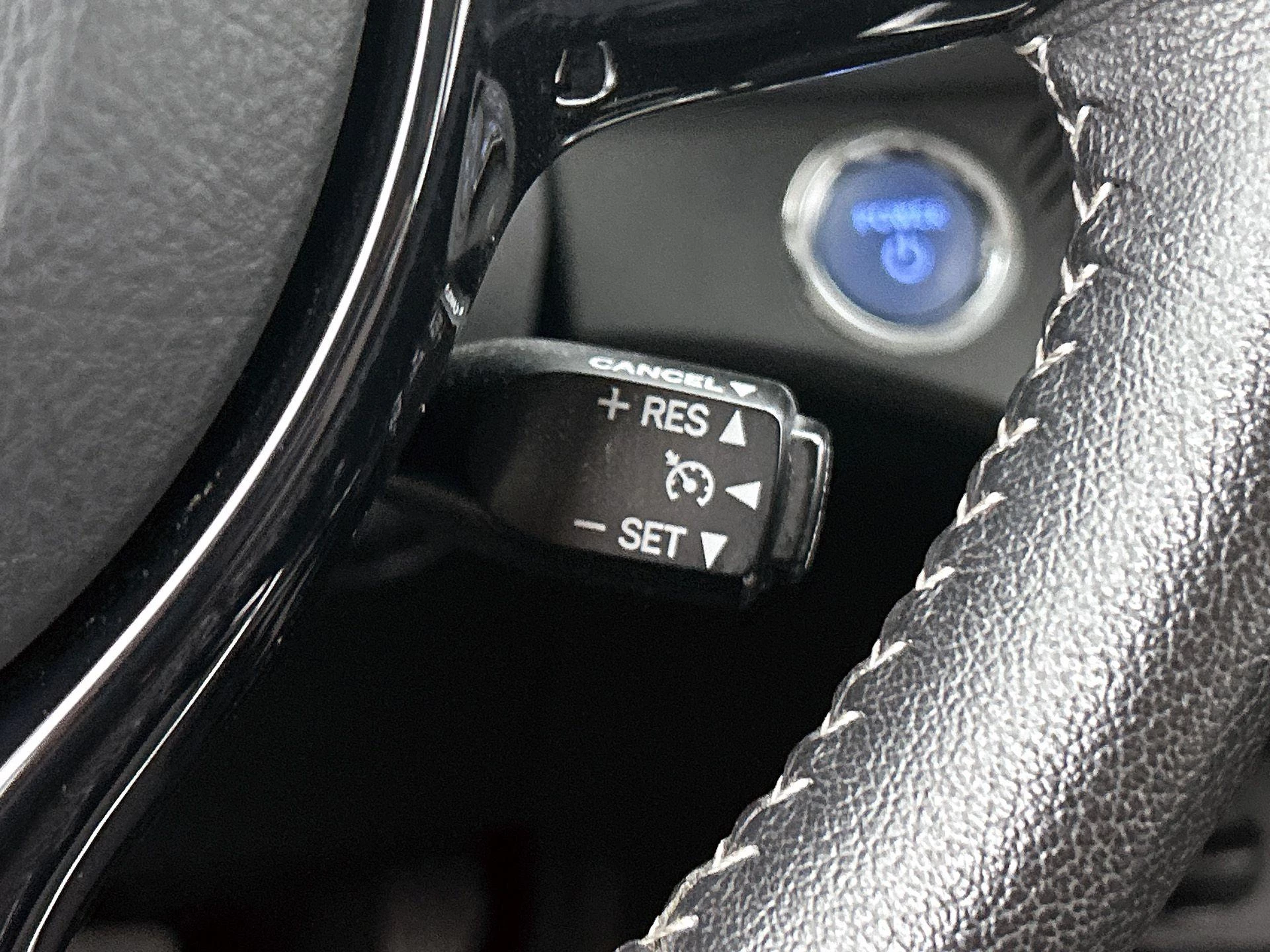 Toyota-Yaris-image-9