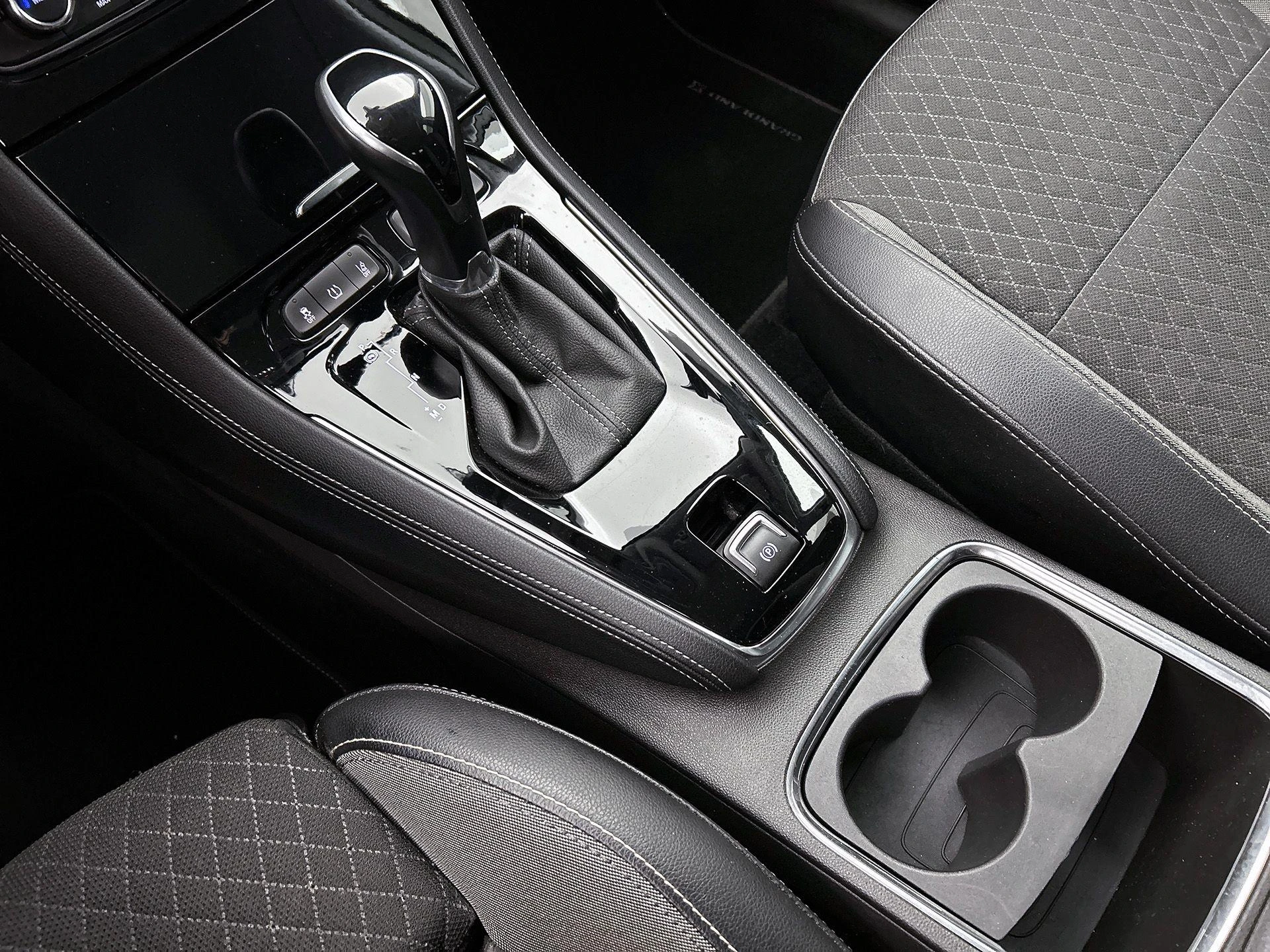 Opel-Grandland X-image-24