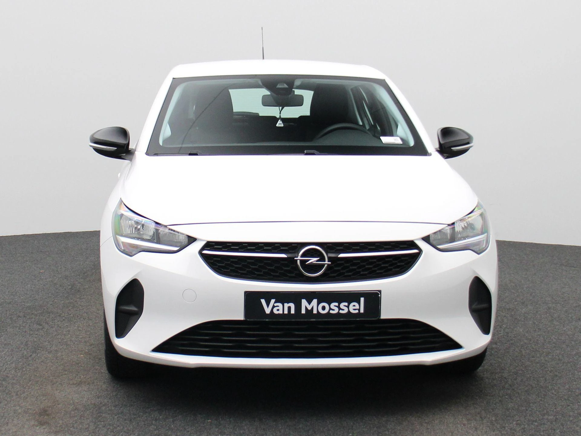 Opel-Corsa-image-2