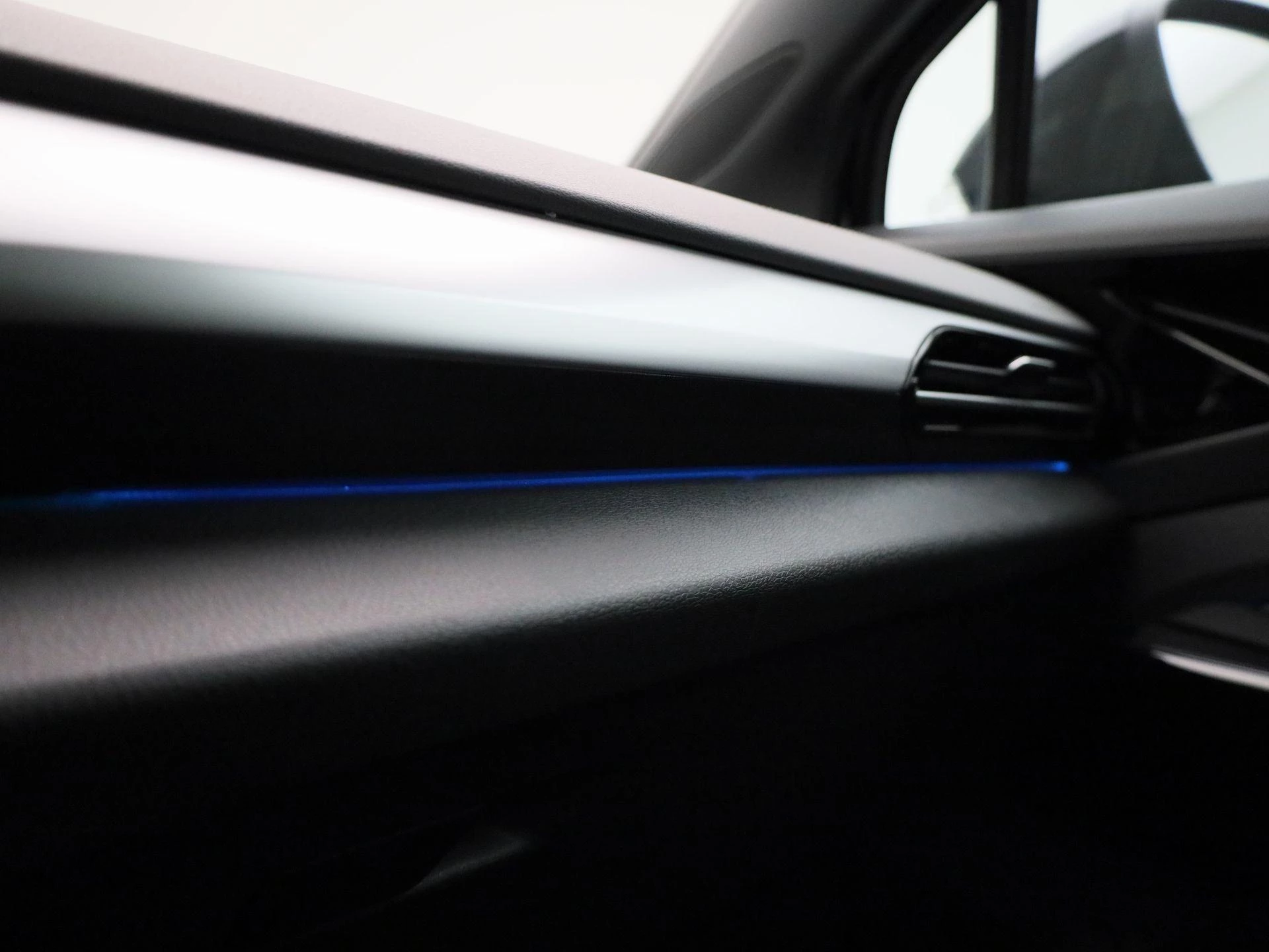 Volkswagen ID.5 Pro 77 kWh