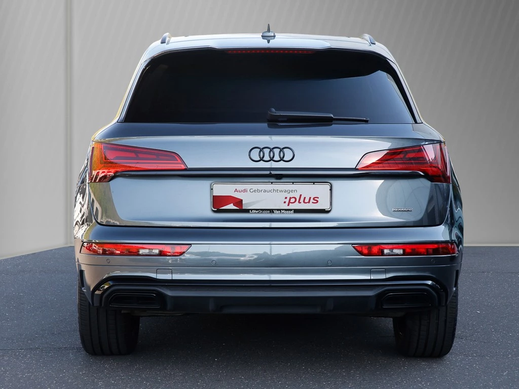 Audi Q5 40 TDI S line Panorama Matrix AHK Kamera ACC