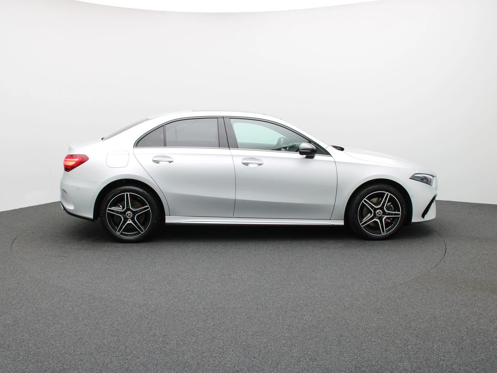 Mercedes-Benz-Classe A-image-5