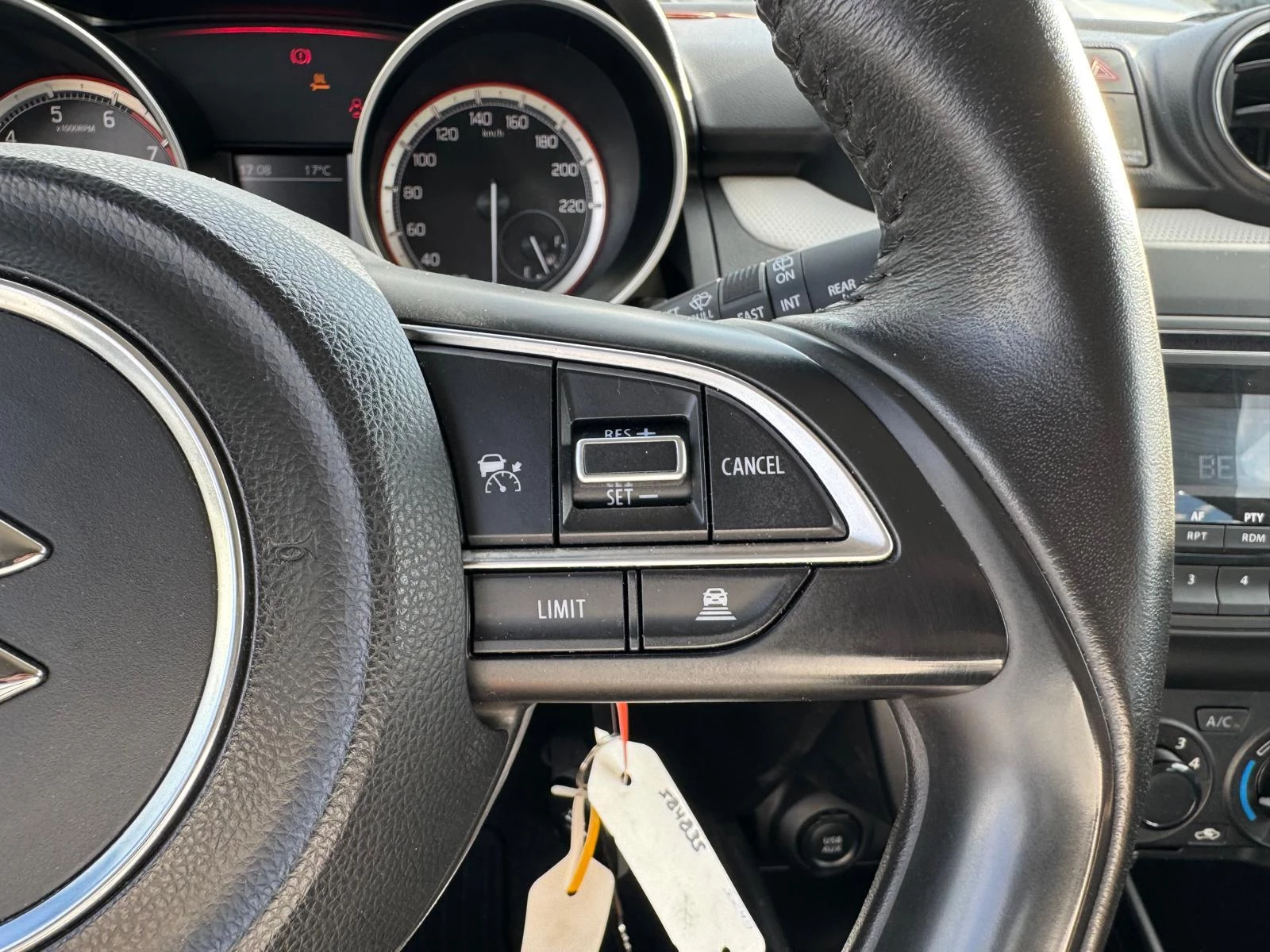 Suzuki-Swift-image-9