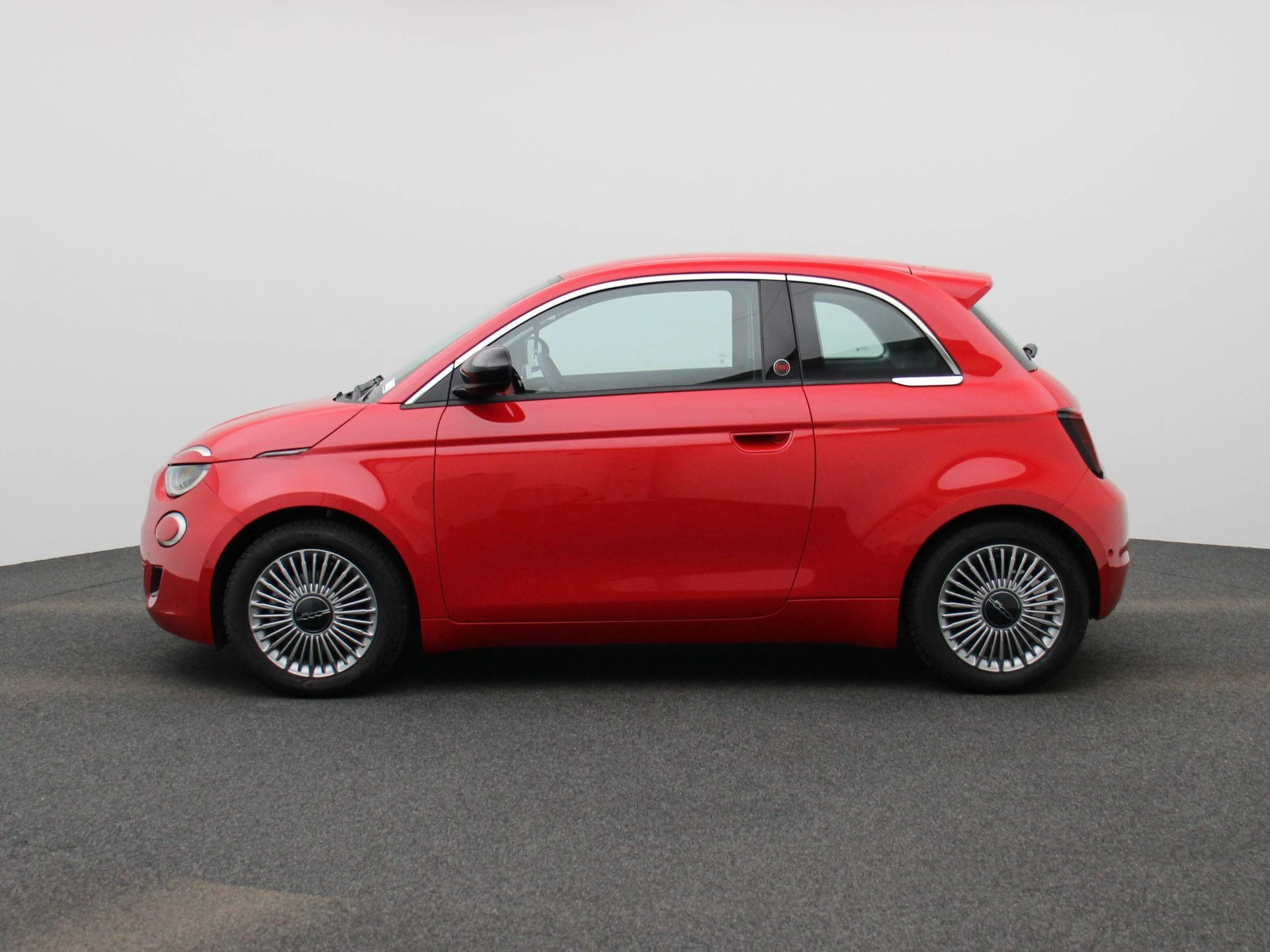 Fiat-500e-image-4