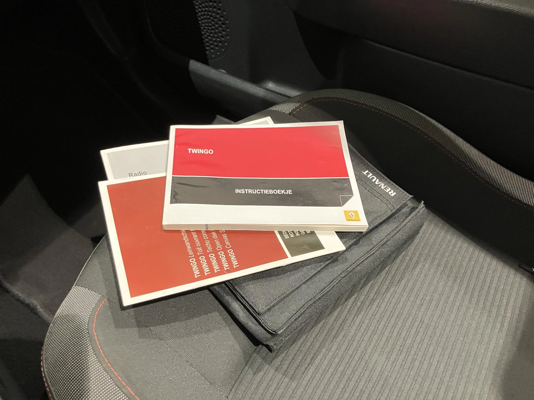 Renault-Twingo-image-24