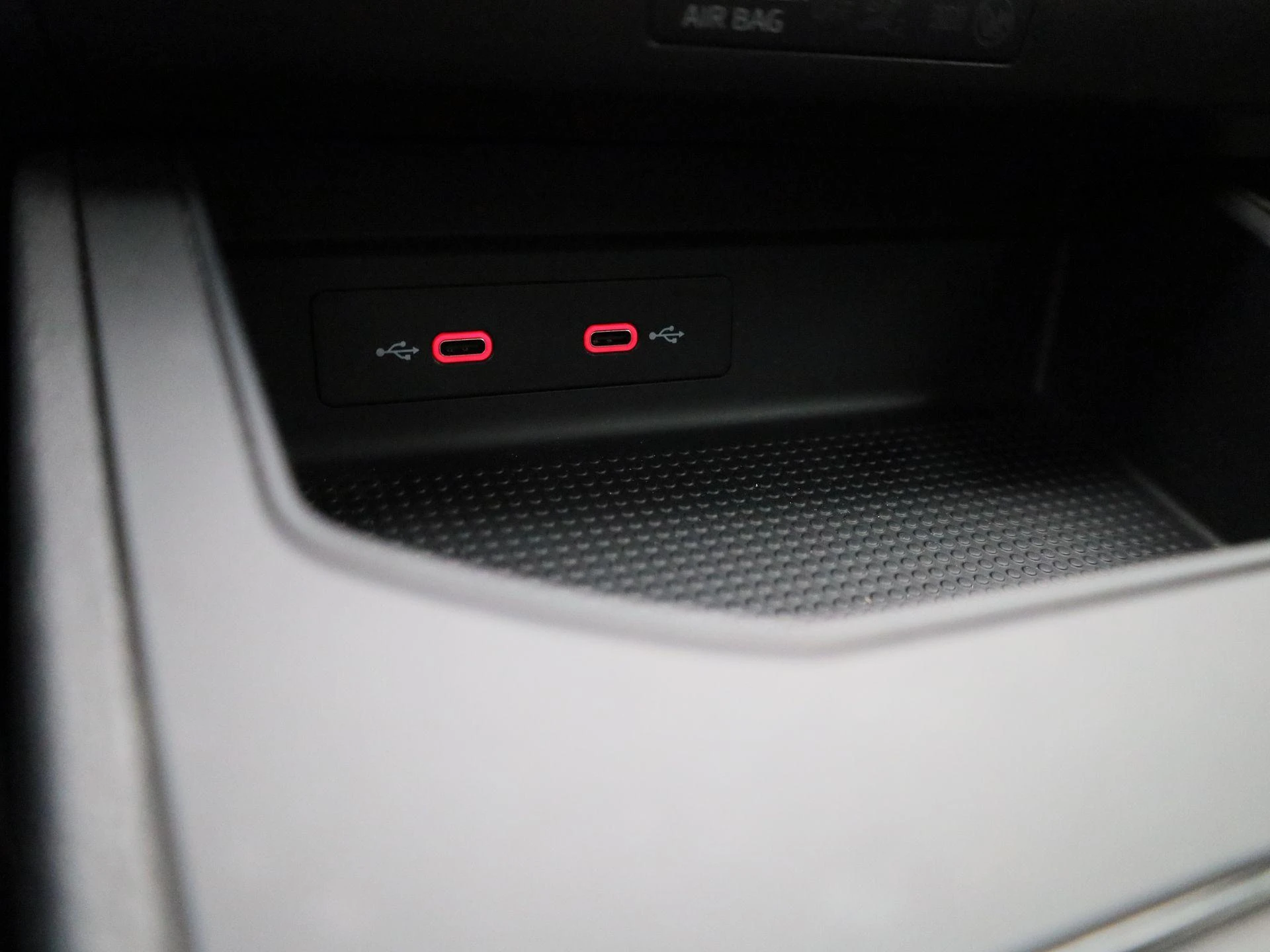 SEAT-Ibiza-image-24