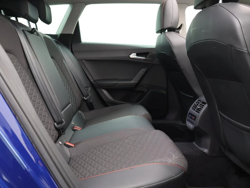 SEAT Leon ST e-Hybrid Leon Break PHEV FR 1.4e-HYBRID 204PK *AUTOMAAT*CAMERA*PDC*PANODAK*APP-CONNECT*VIRTUAL COCKPIT*...*