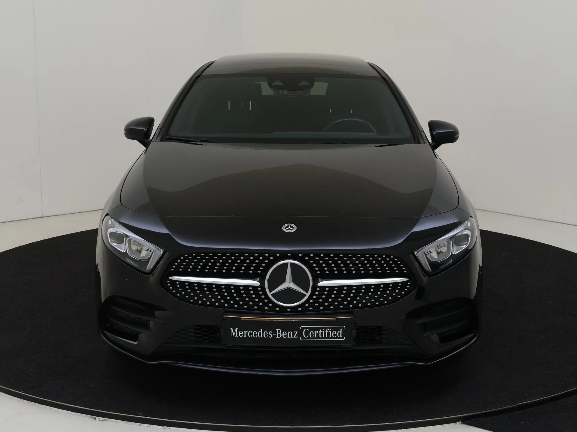 Mercedes-Benz-A-Klasse-image-8