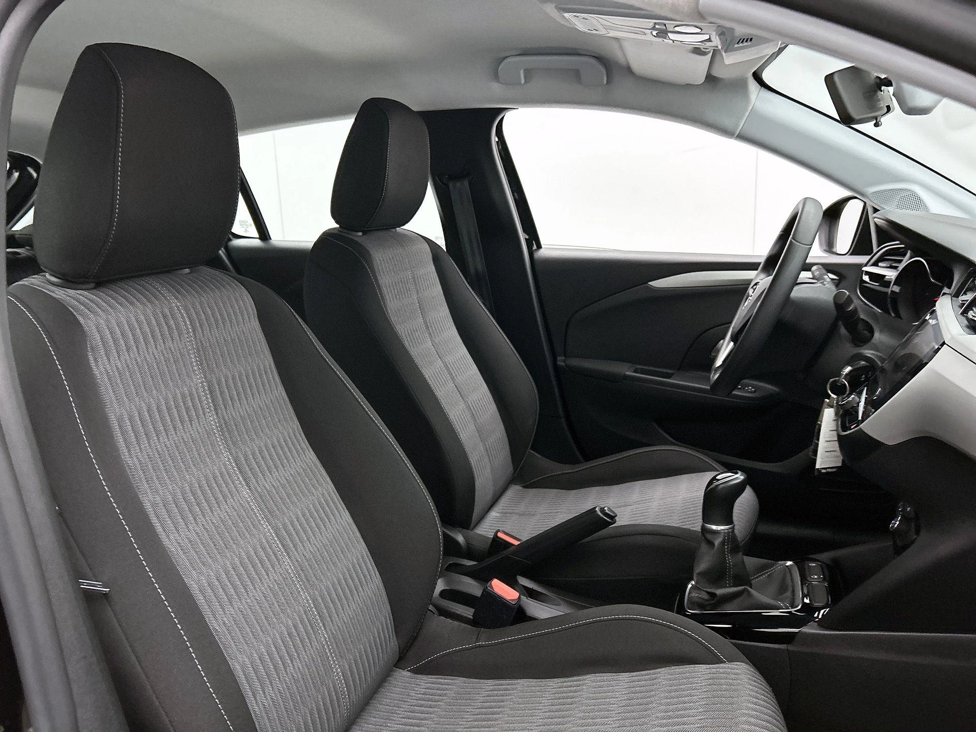 Opel-Corsa-image-31