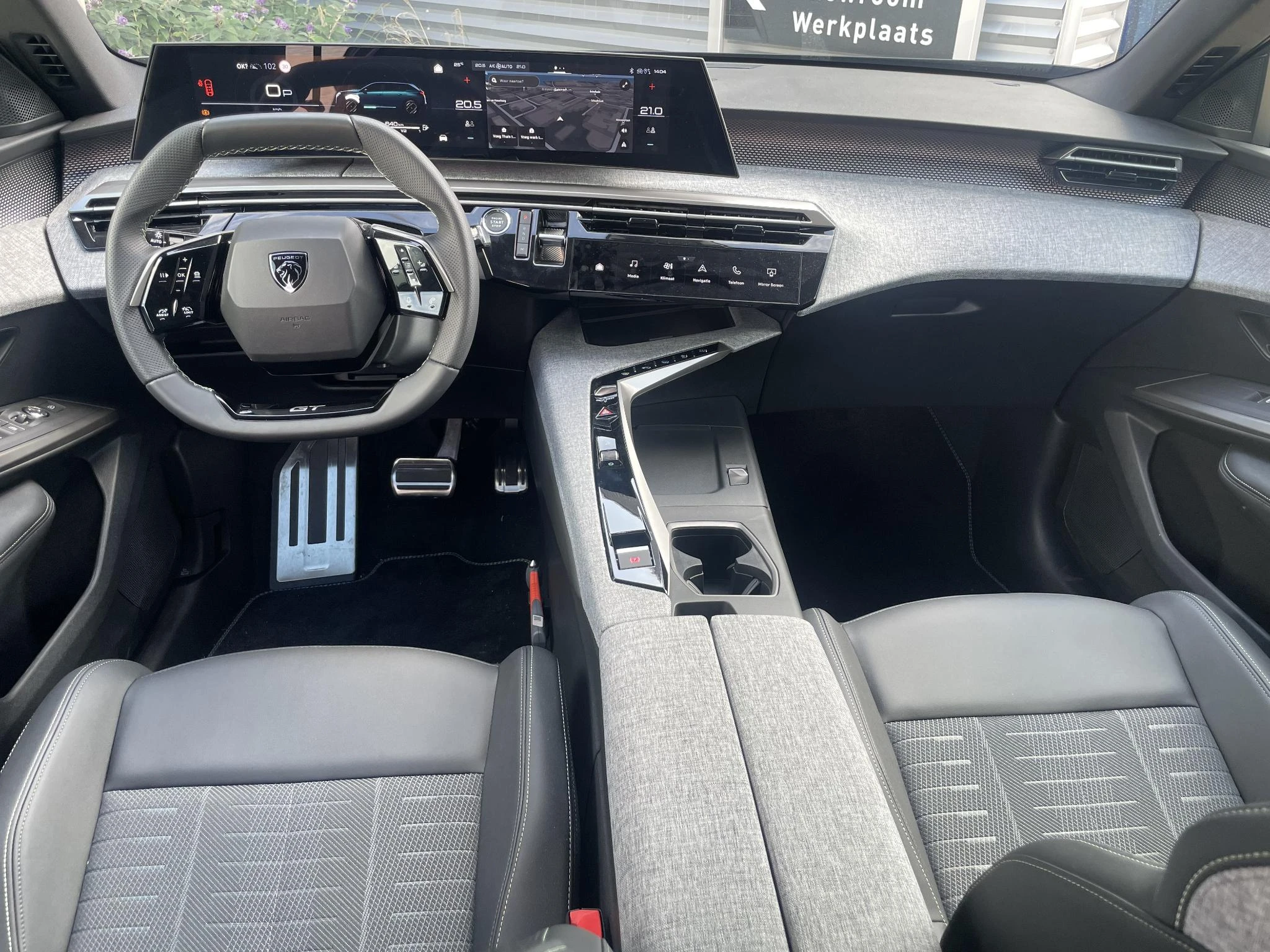Peugeot-5008-image-14